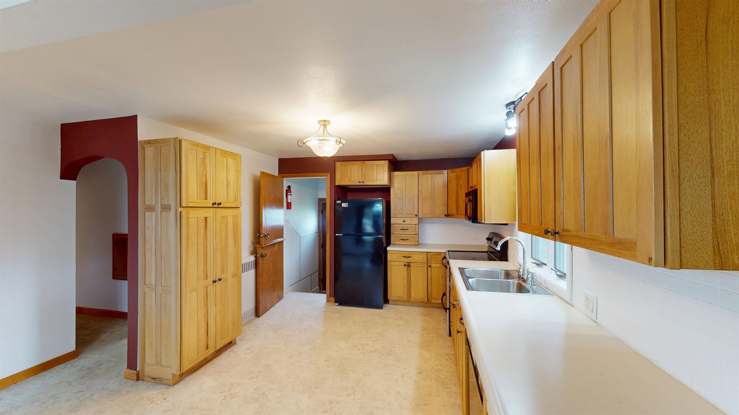 213115 State Highway 97 Property Photo 17