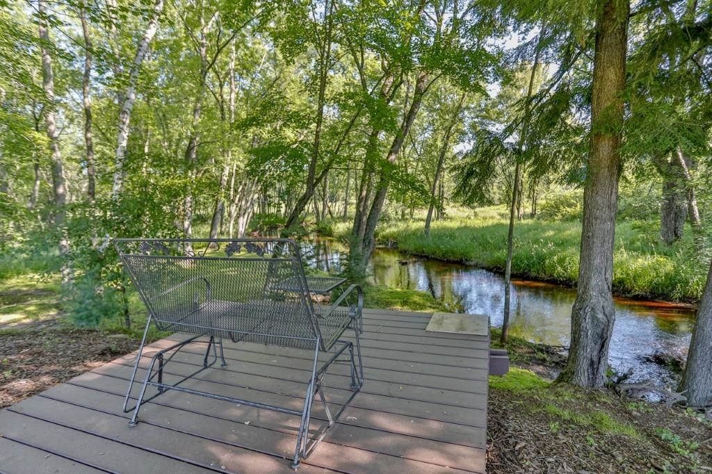 2142 Wood Road Property Photo 5