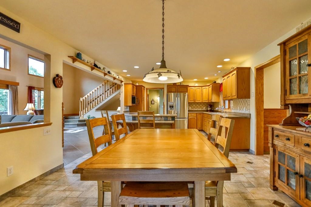 2142 Wood Road Property Photo 16