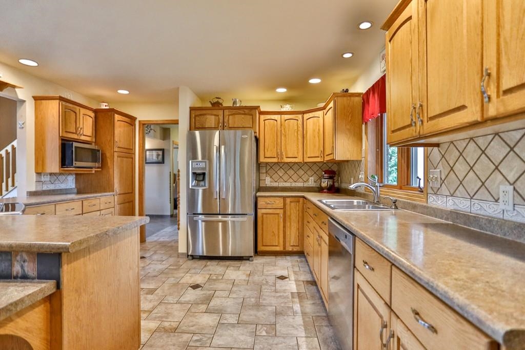 2142 Wood Road Property Photo 18