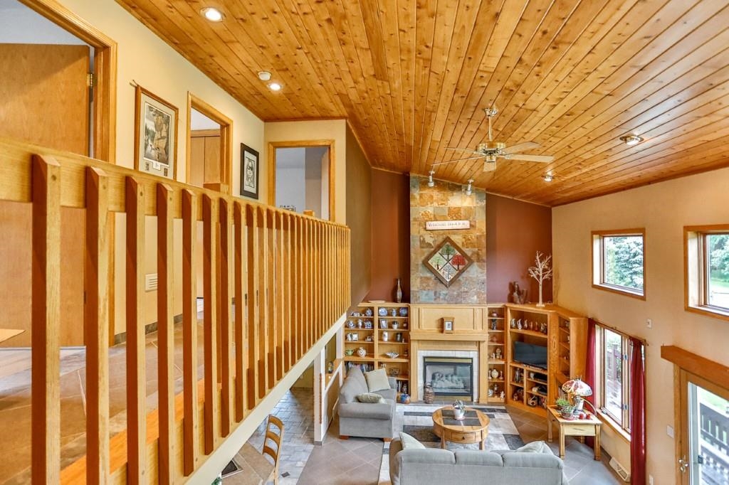 2142 Wood Road Property Photo 31