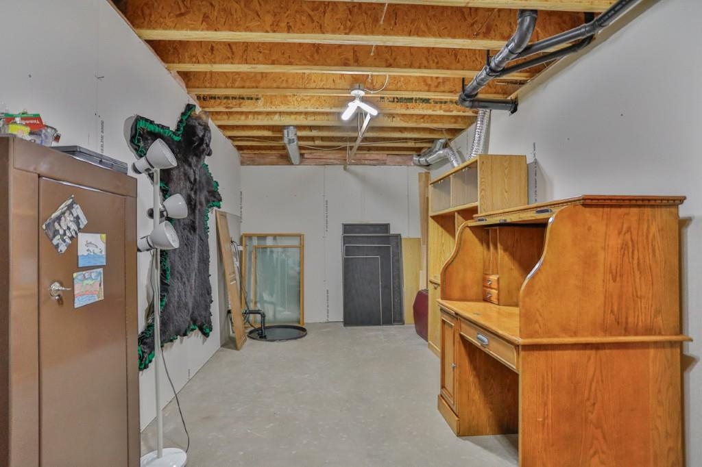 2142 Wood Road Property Photo 46