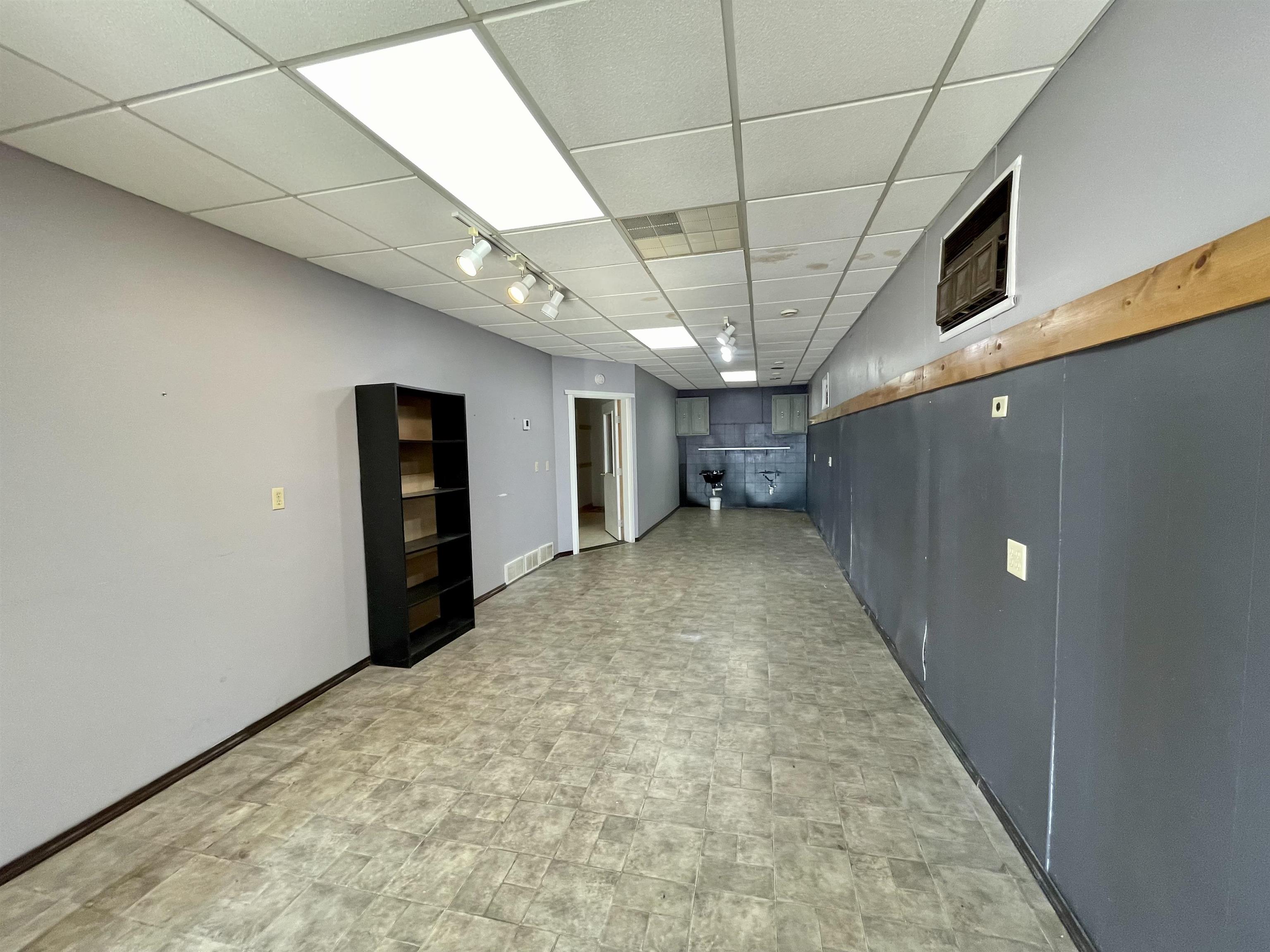 713 Mccomb Avenue Property Photo 6
