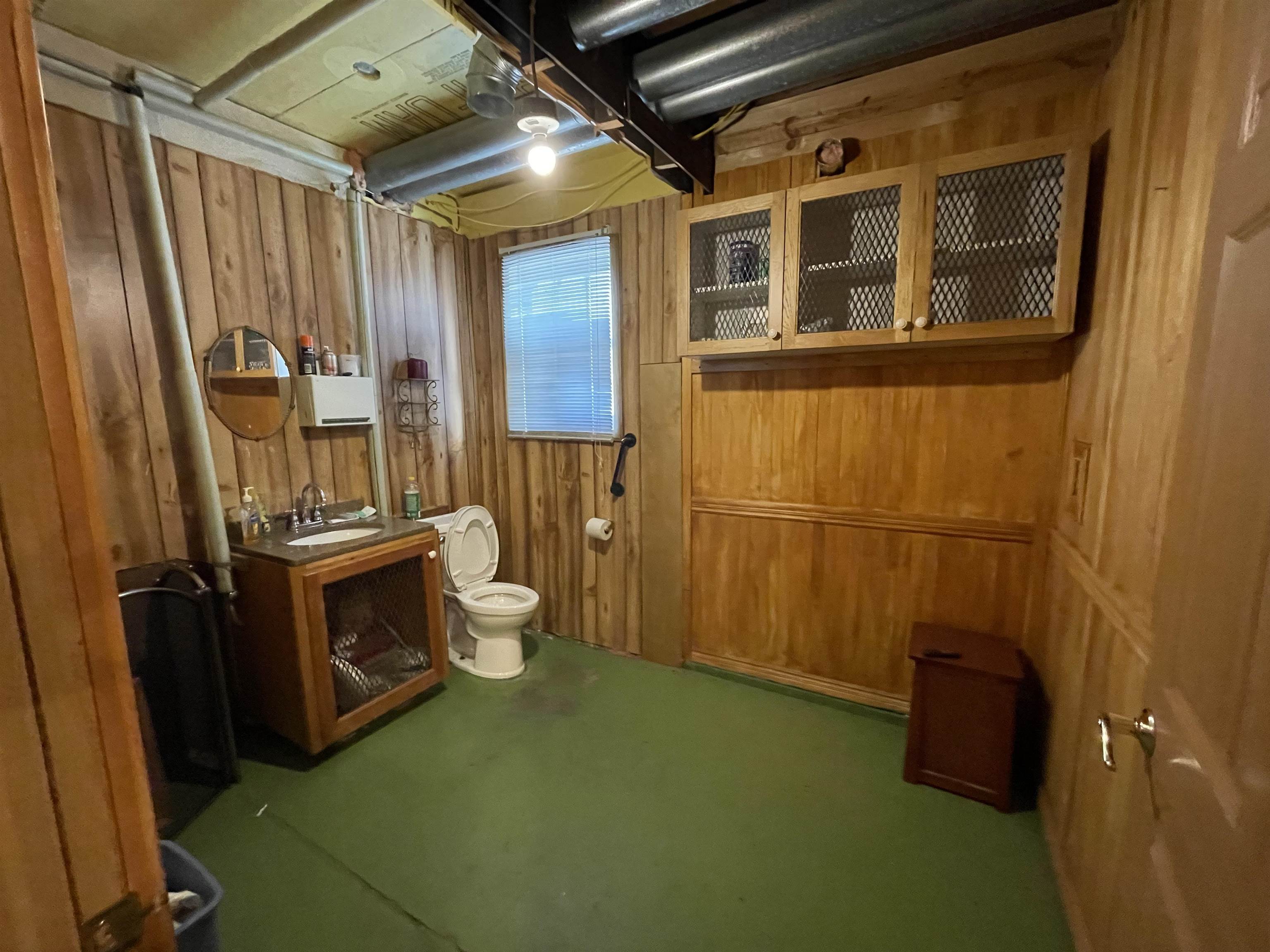 713 Mccomb Avenue Property Photo 14