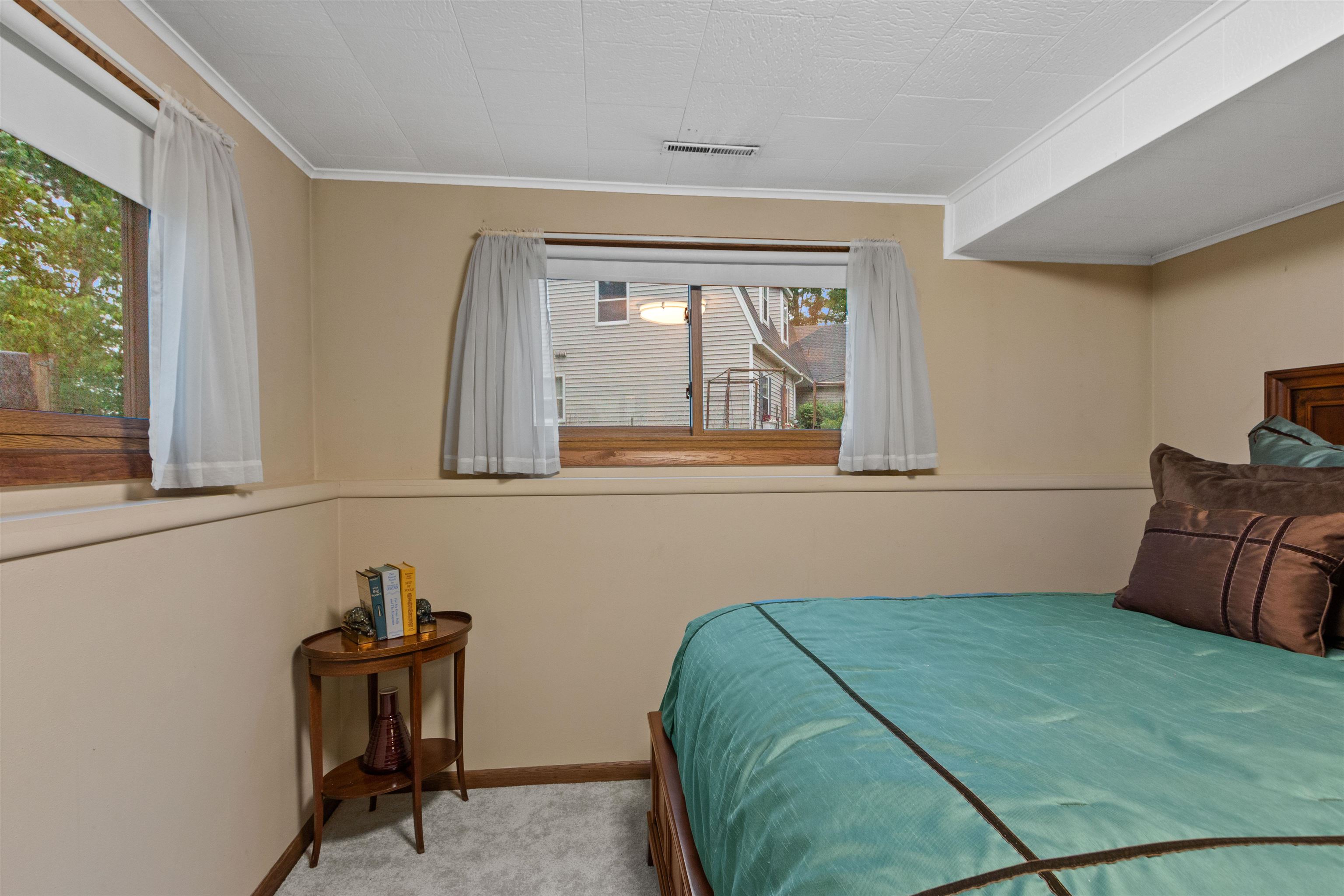 1815 School Street Property Photo 23