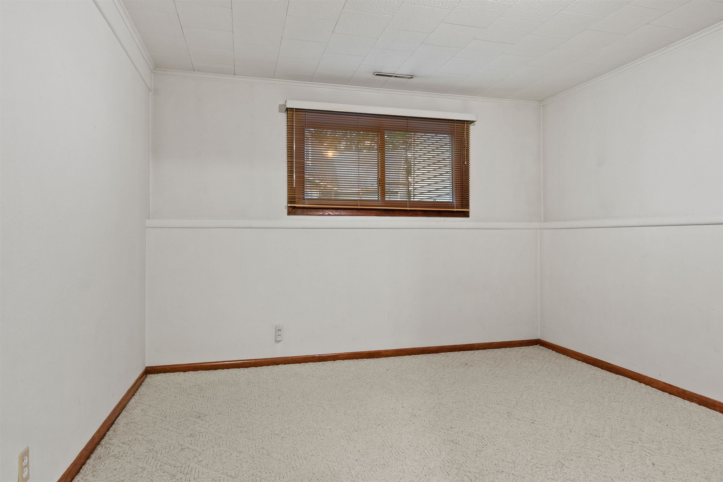 1815 School Street Property Photo 25