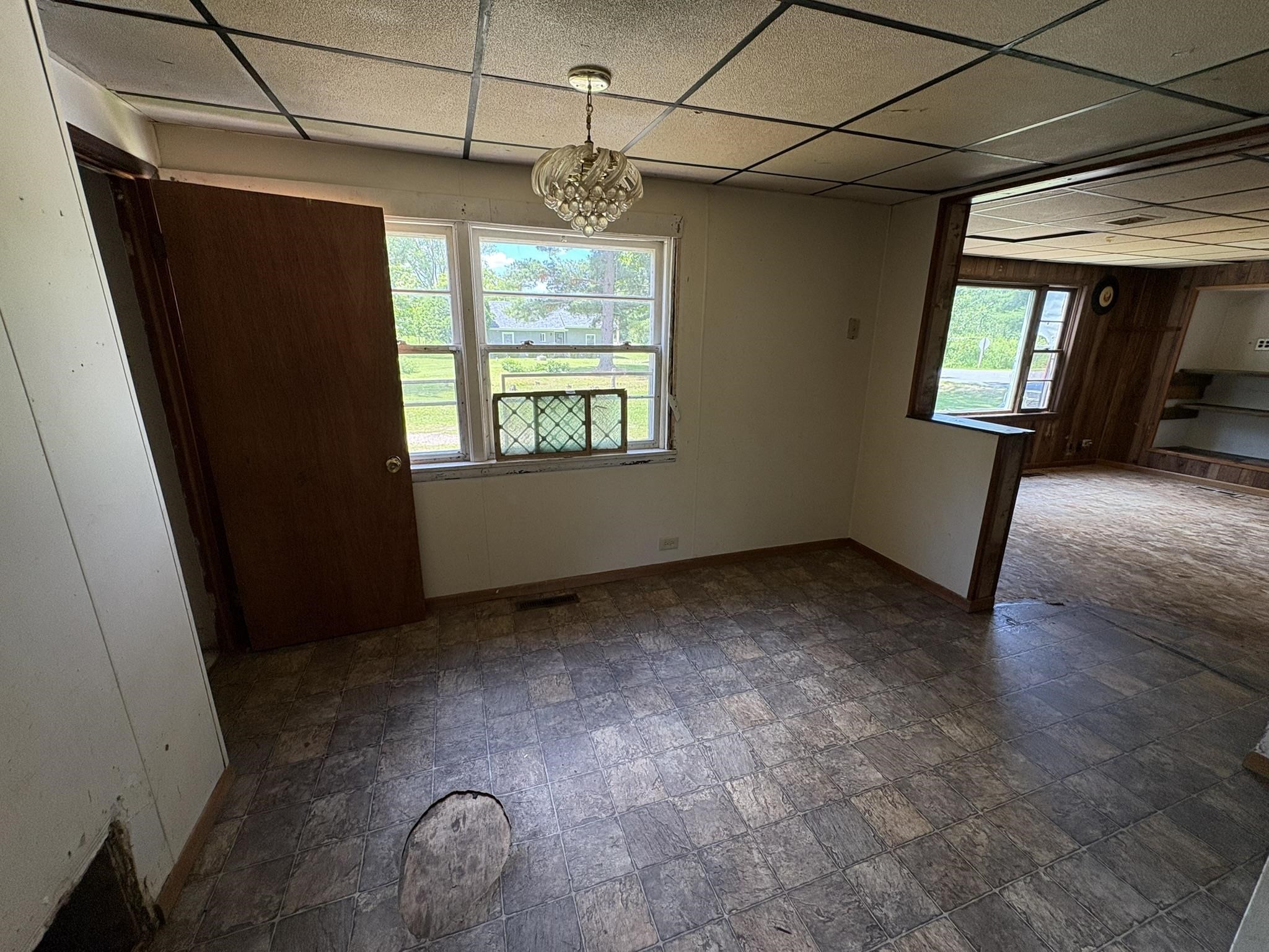 1697 Greenfield Avenue Property Photo 5