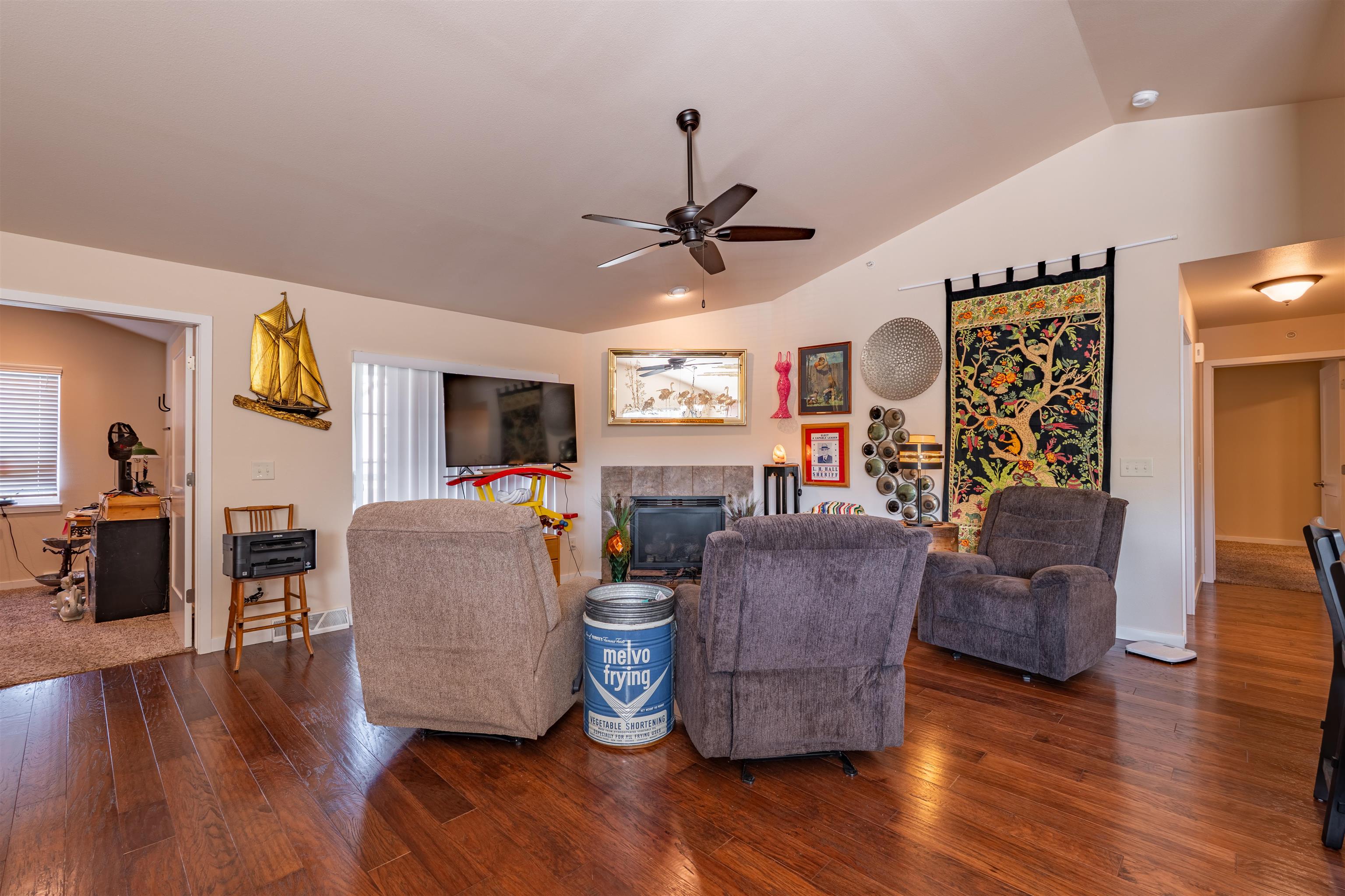 6909 River Trail Drive Property Photo 8