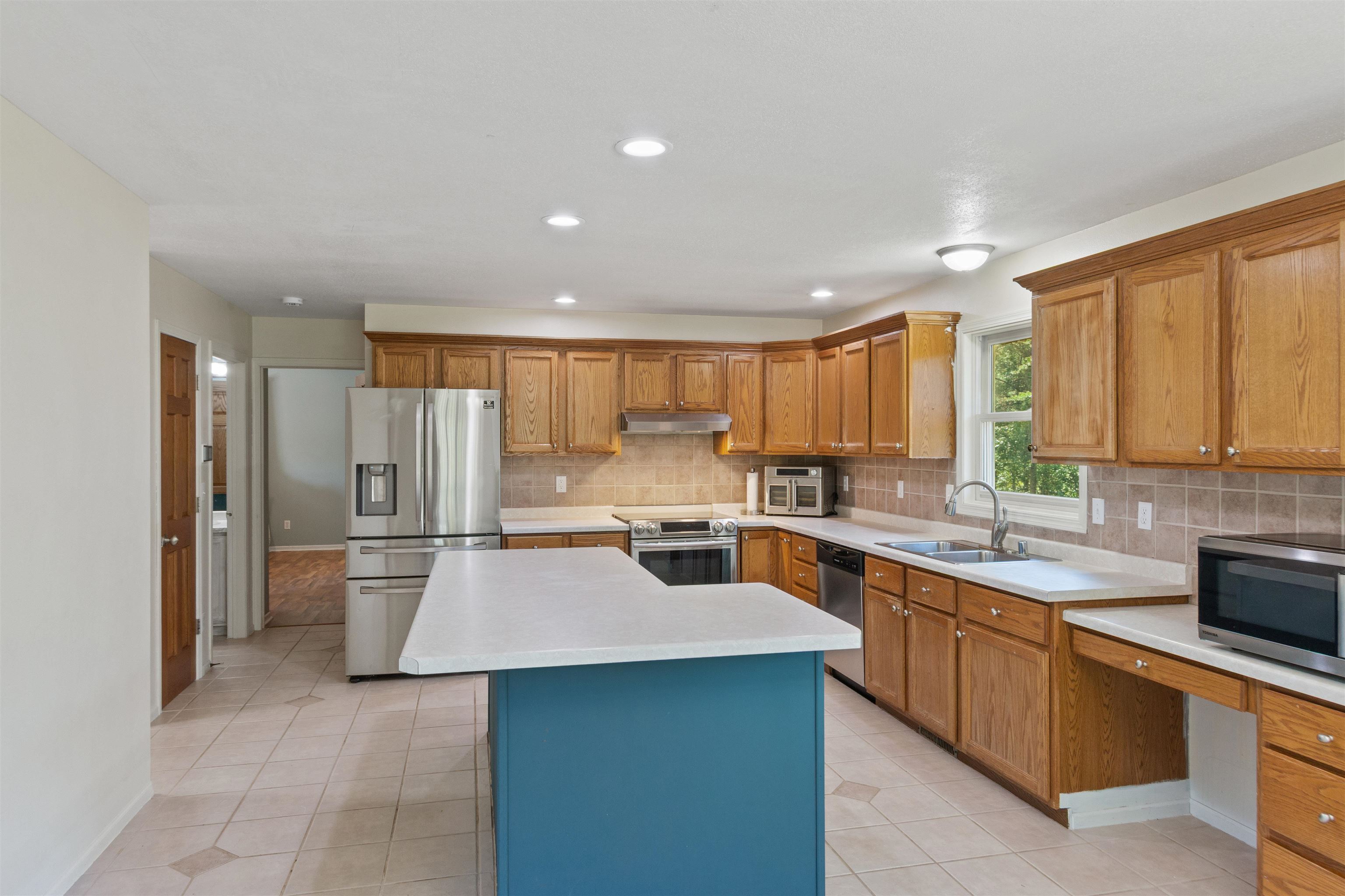3320 Ryans Way Property Photo 5