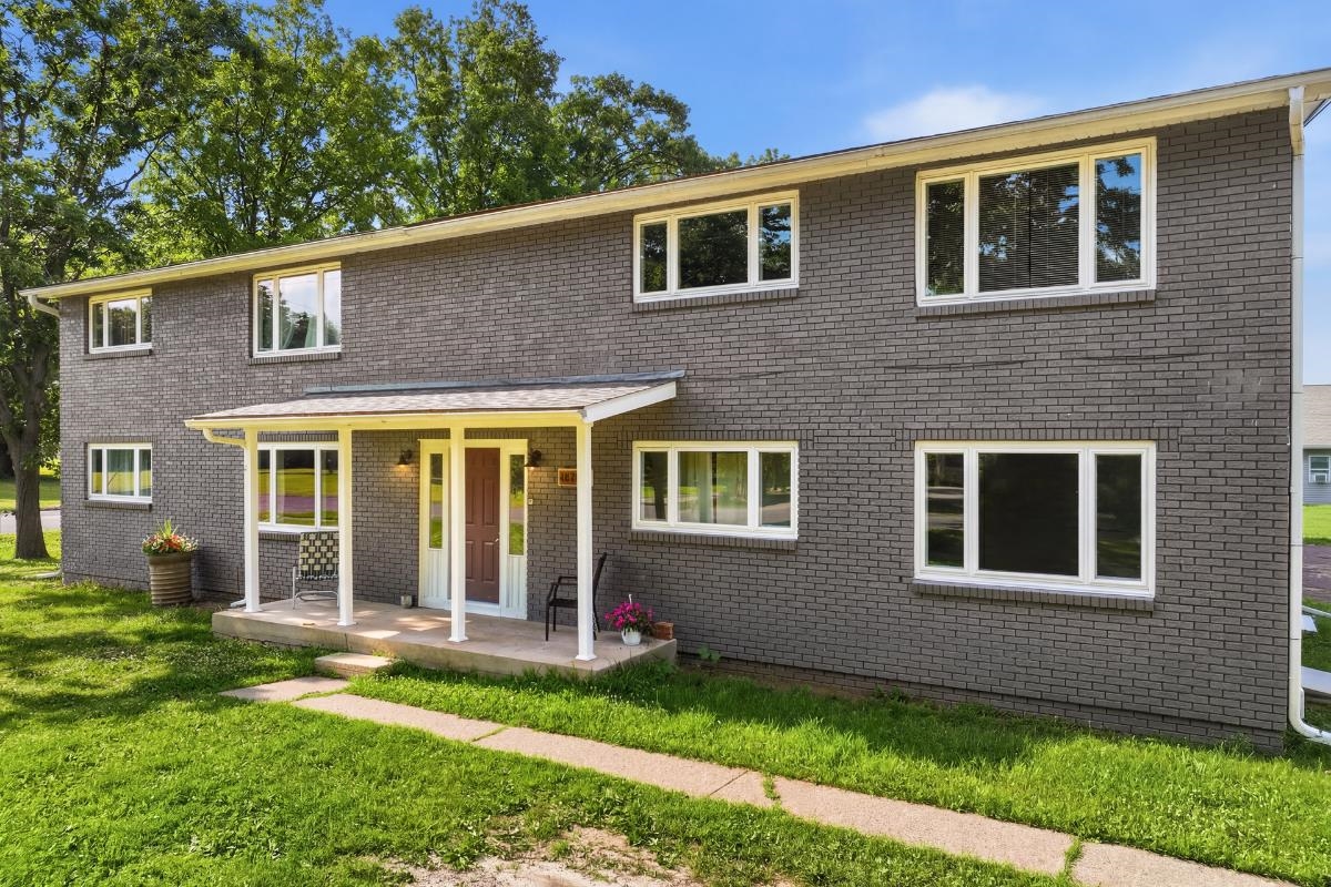 8394 3rd Street Property Photo 1