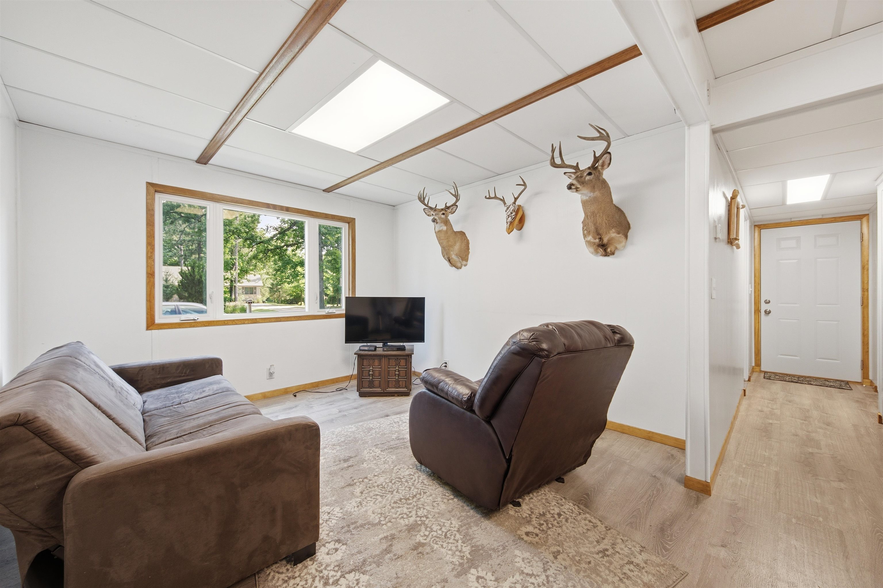 8394 3rd Street Property Photo 5
