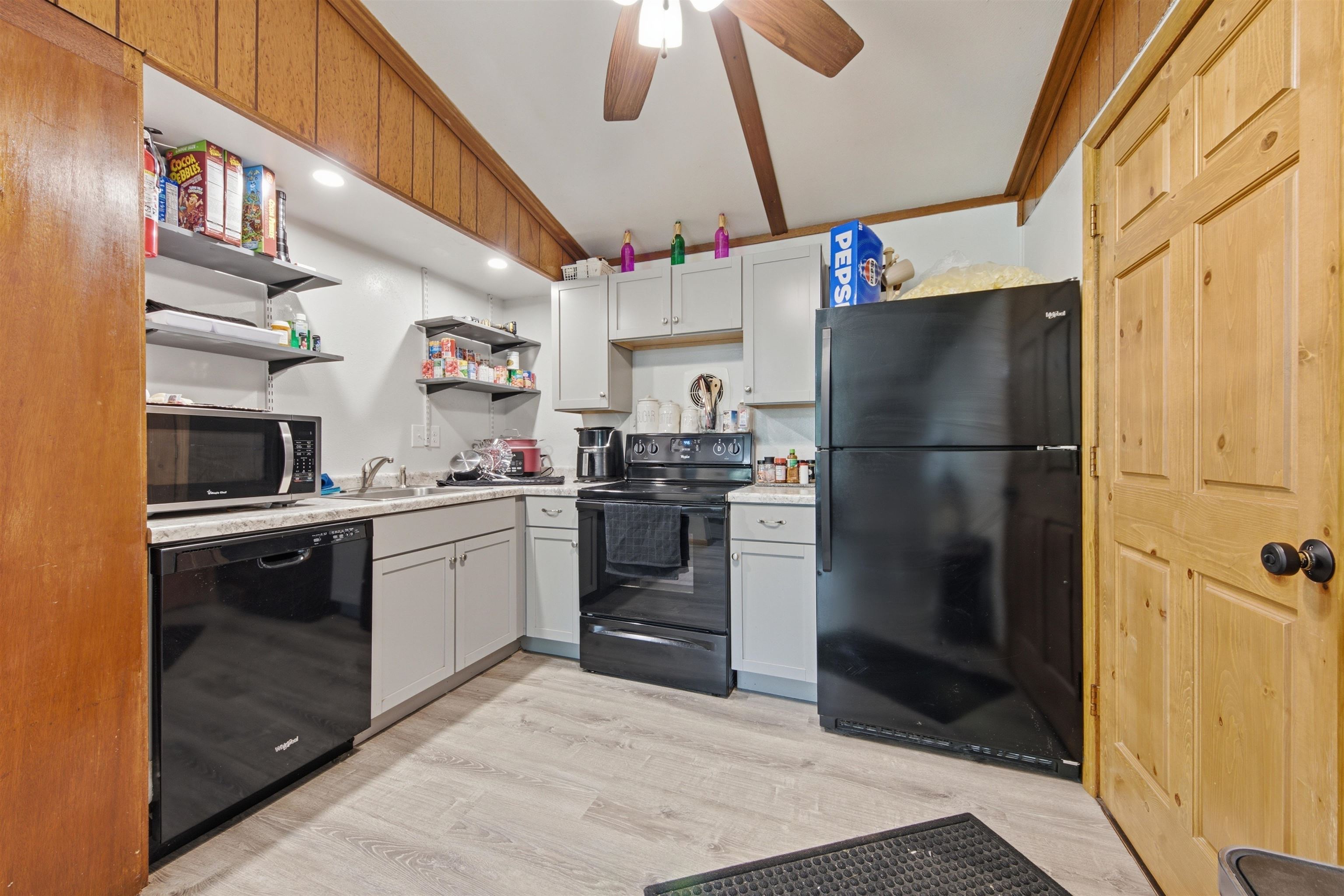 8394 3rd Street Property Photo 25