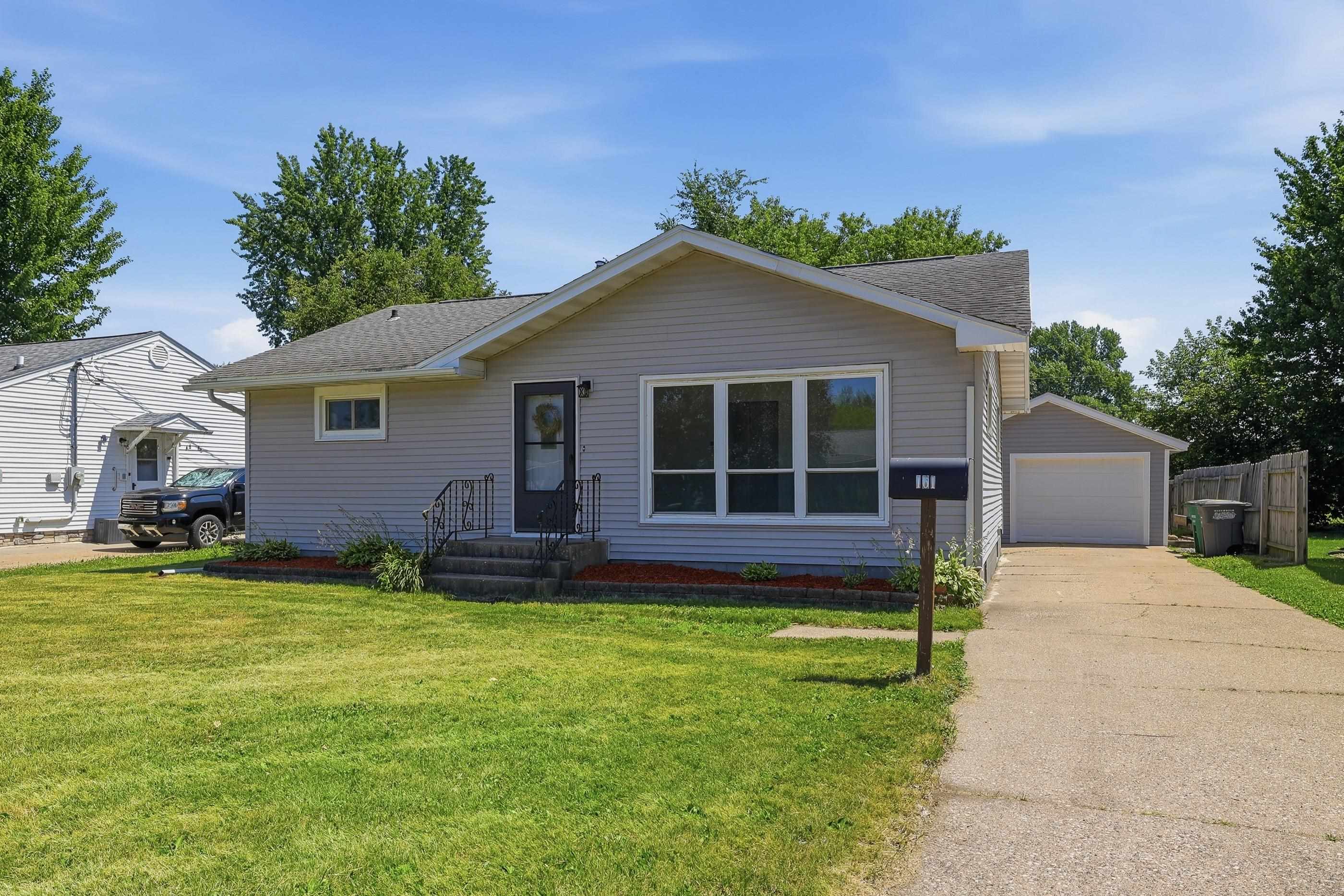 161 20th Avenue South Property Photo 1