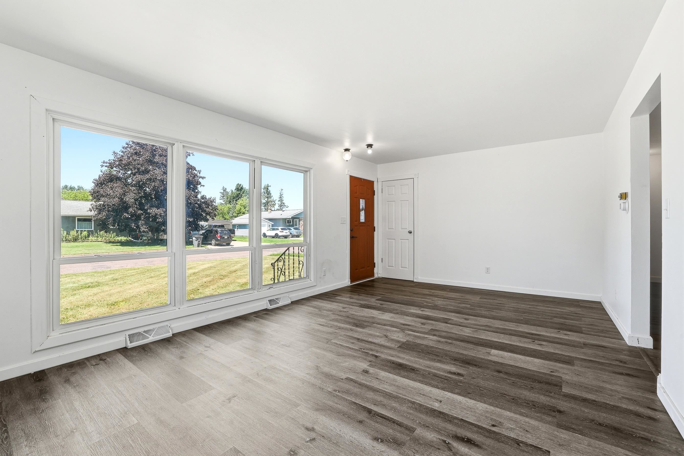 161 20th Avenue South Property Photo 9