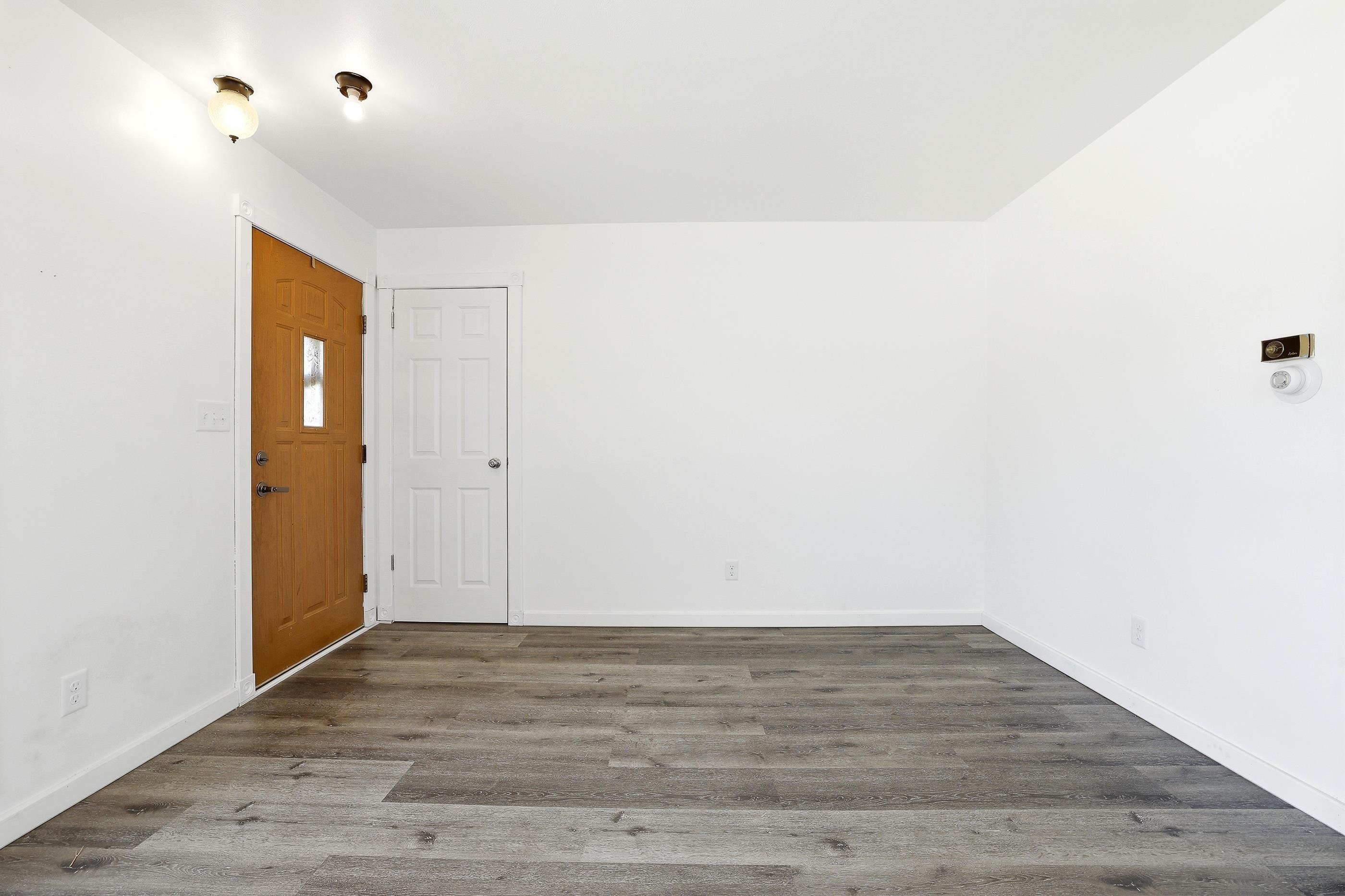 161 20th Avenue South Property Photo 11