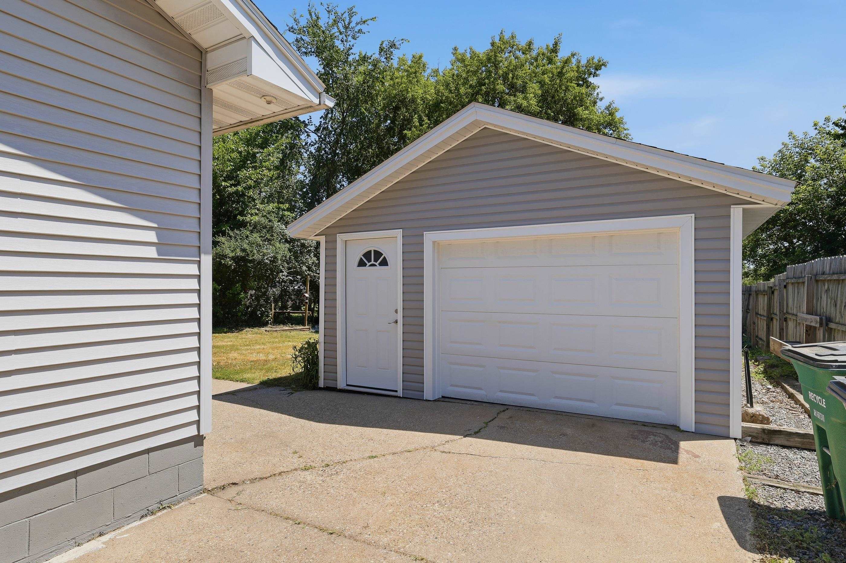 161 20th Avenue South Property Photo 40