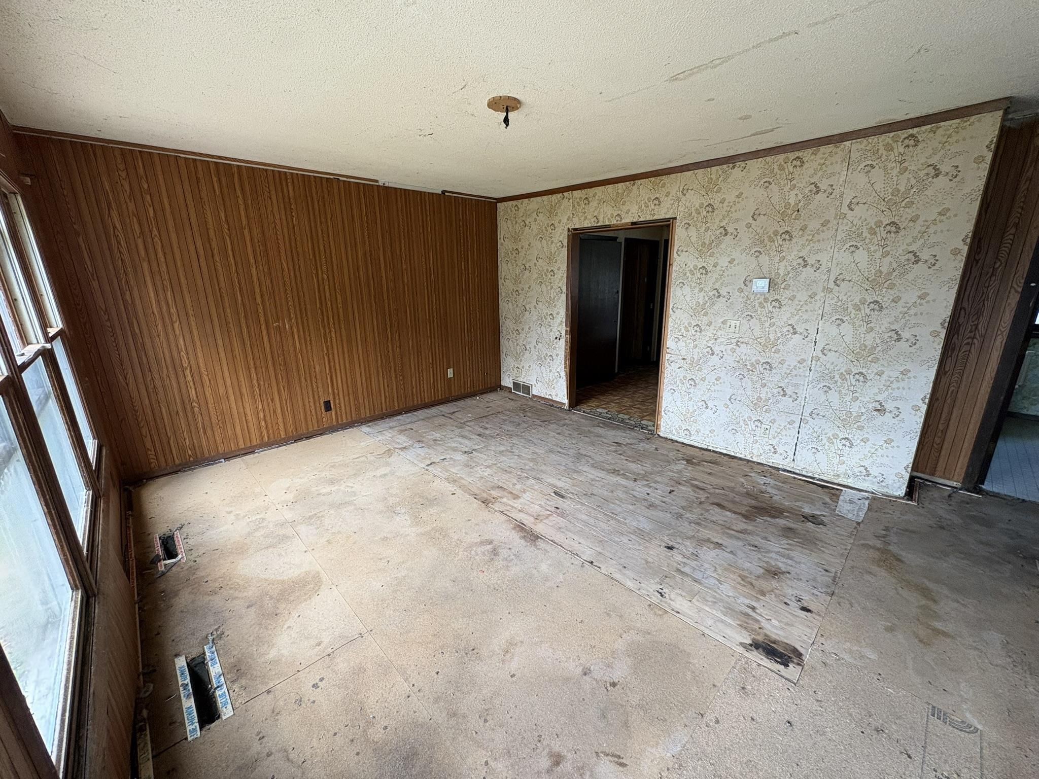 1921 1st Street North Property Photo 24