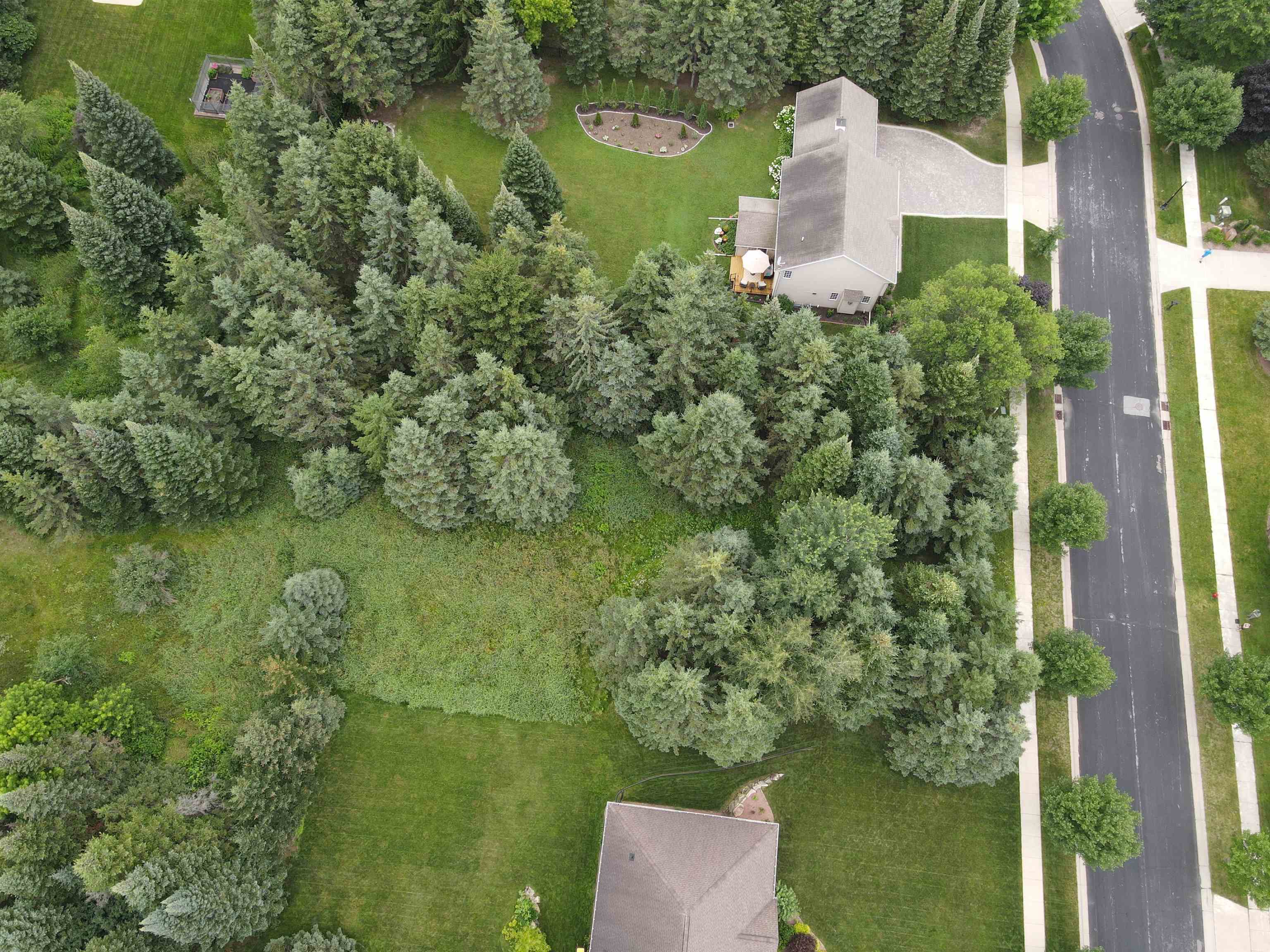1904 Statesman Drive Property Photo 11