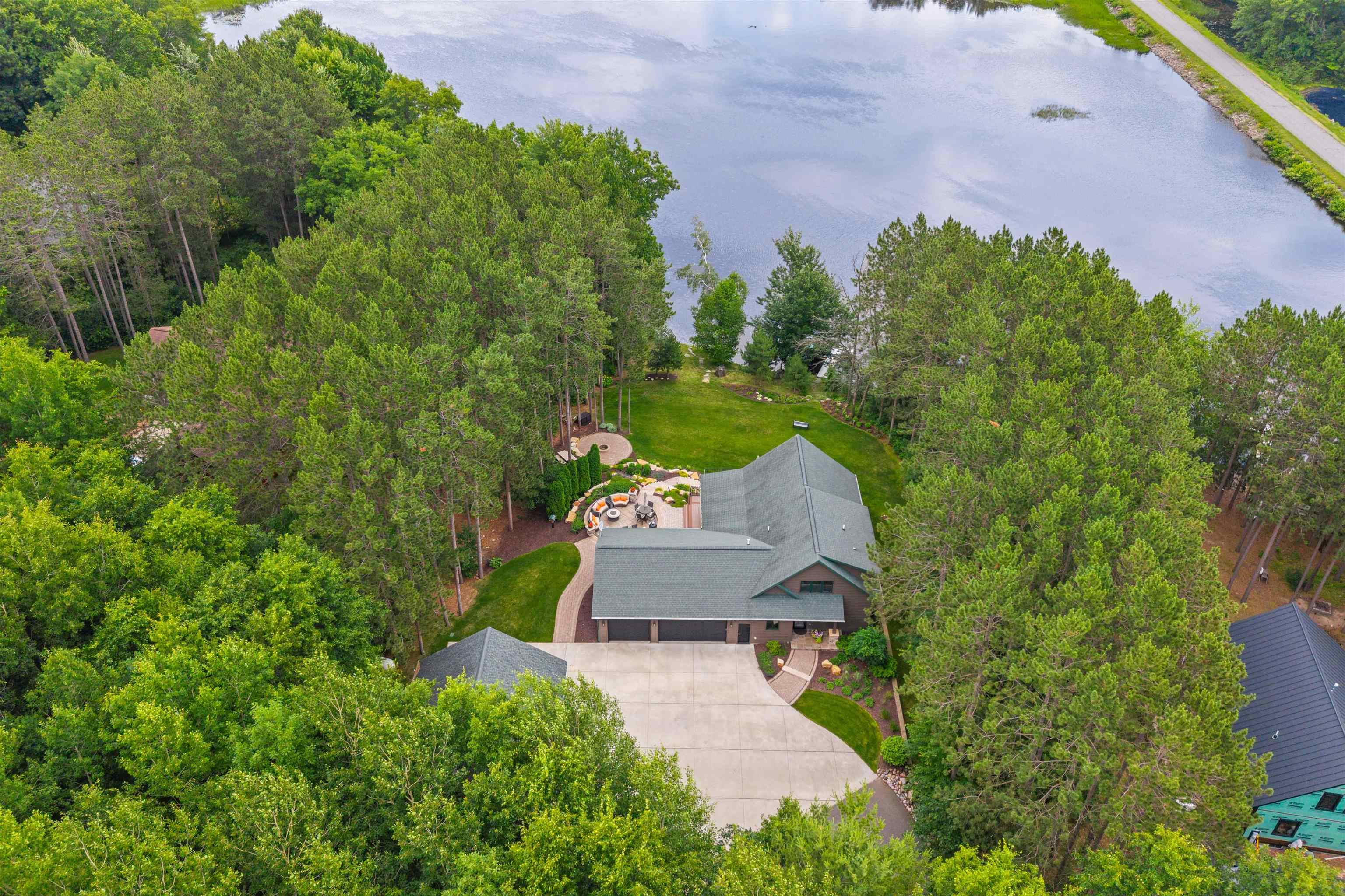 201987 Sandy Bay Lane Property Photo 2
