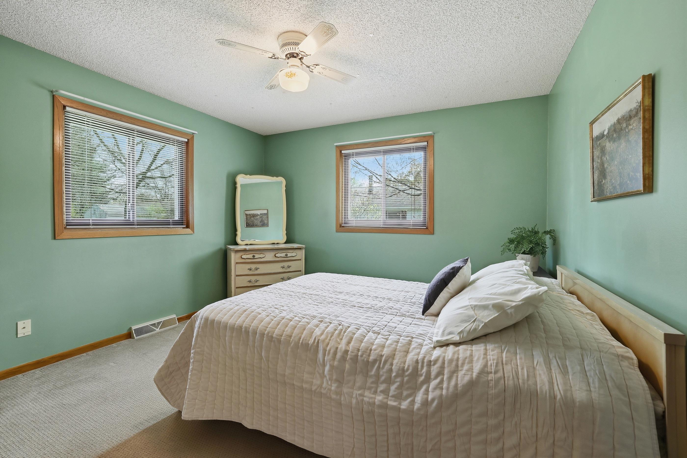 410 Hawthorne Avenue Property Photo 21