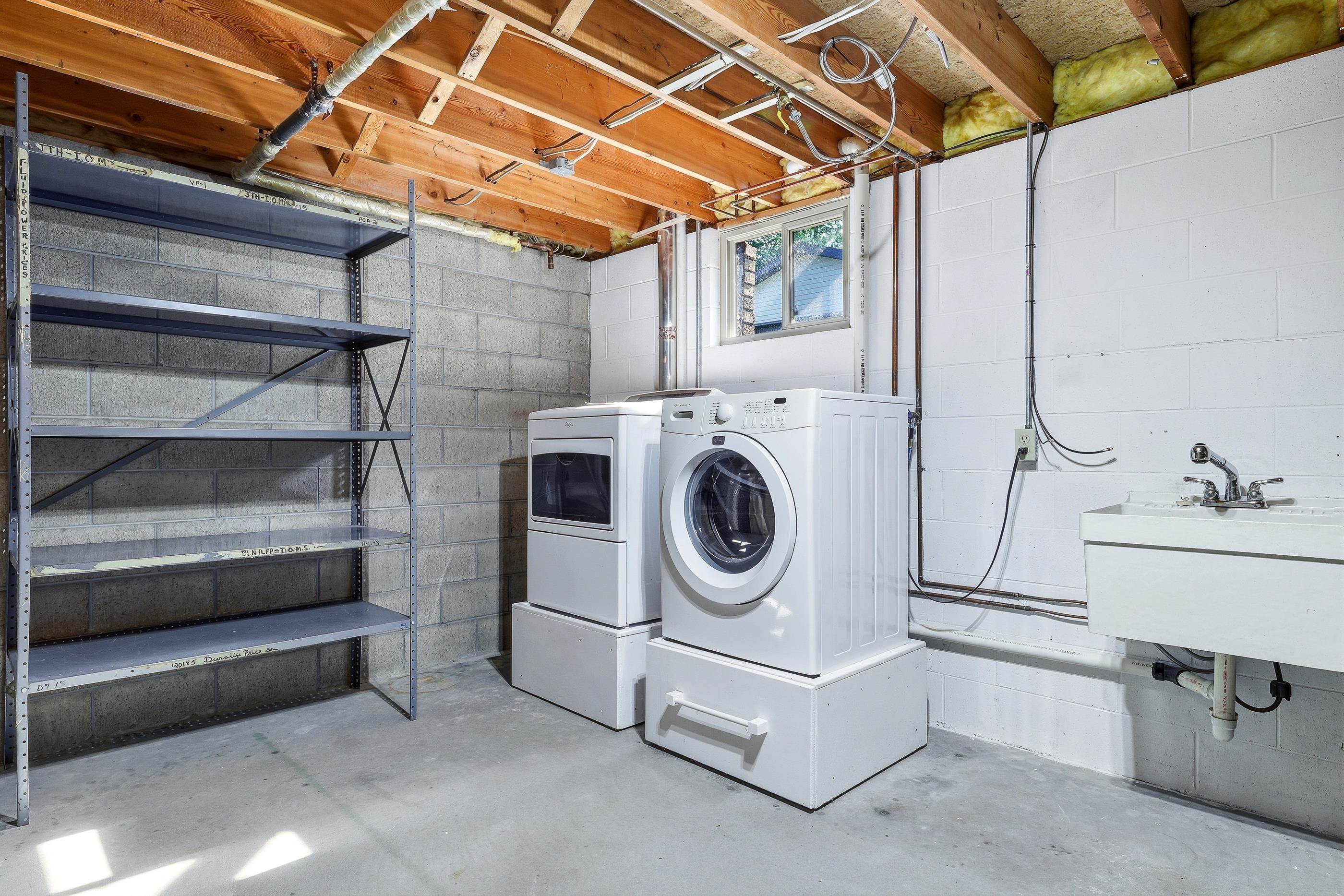 410 Hawthorne Avenue Property Photo 43