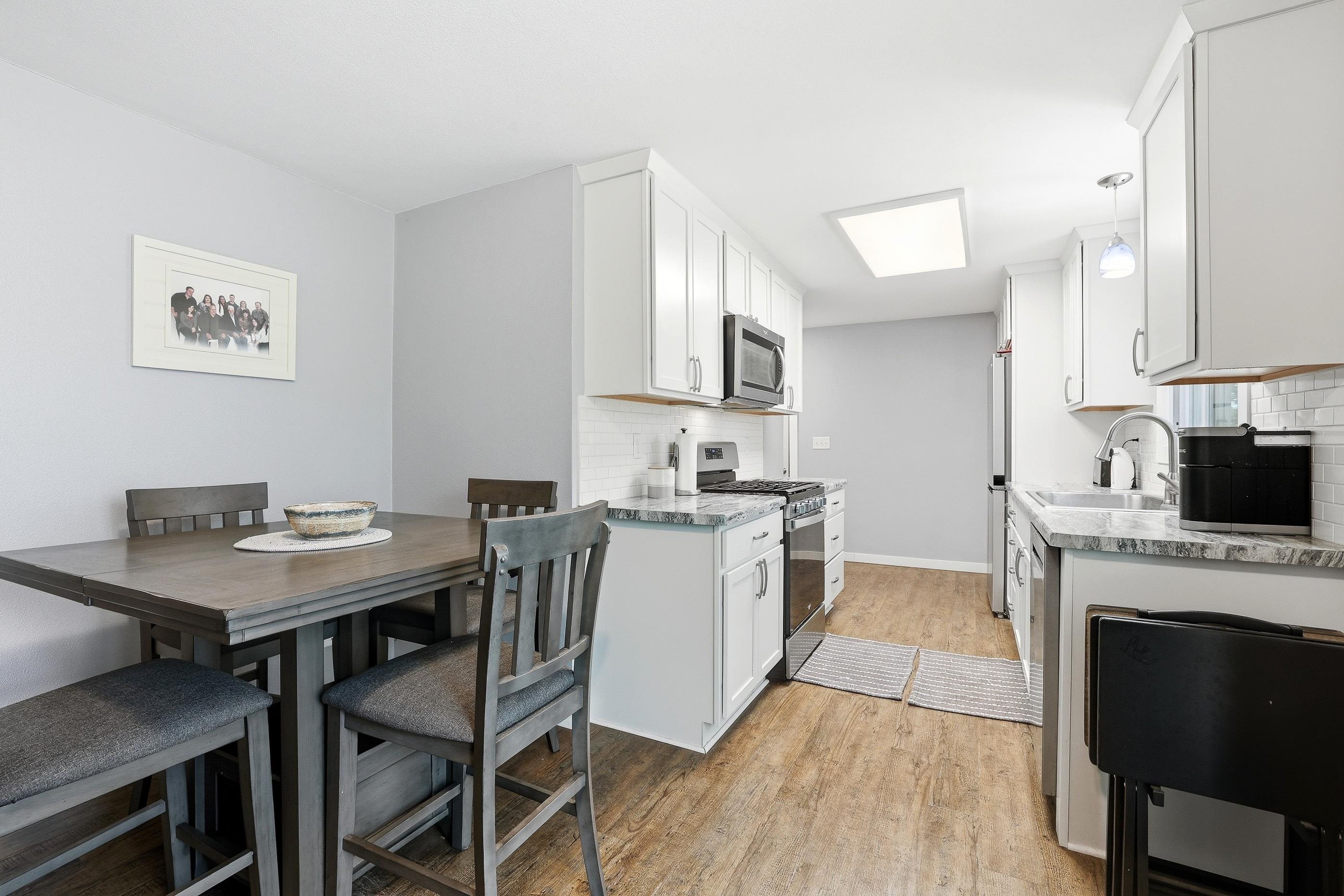 2921 River Drive Property Photo 16