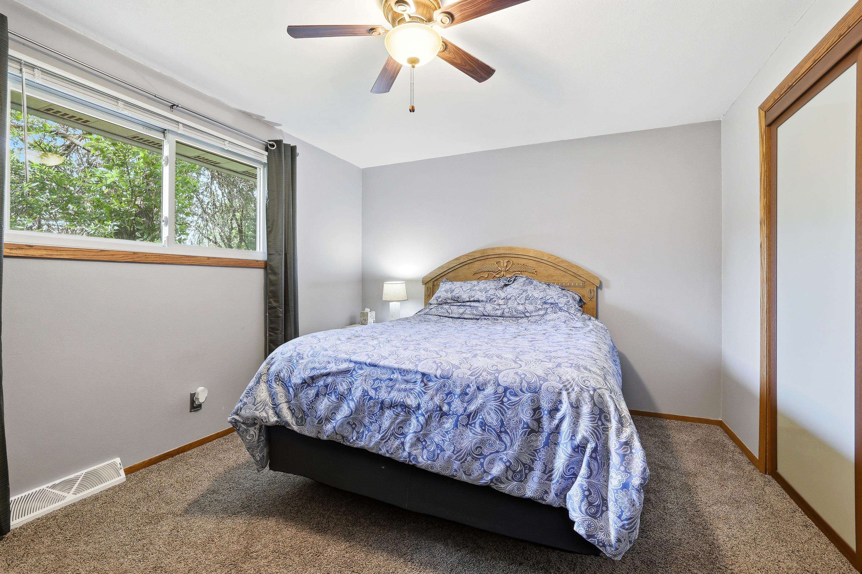 2921 River Drive Property Photo 32