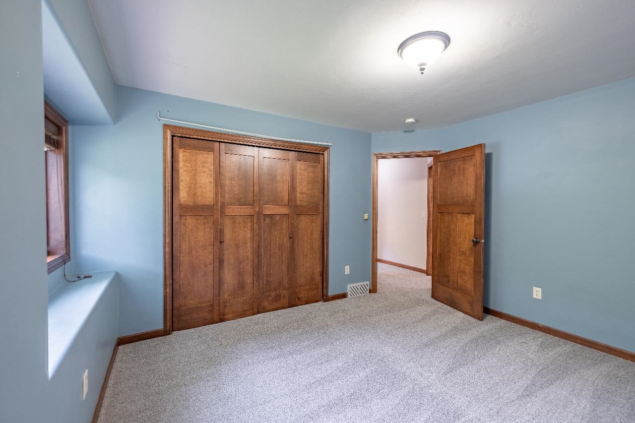 205 Aspen Grove Property Photo 38