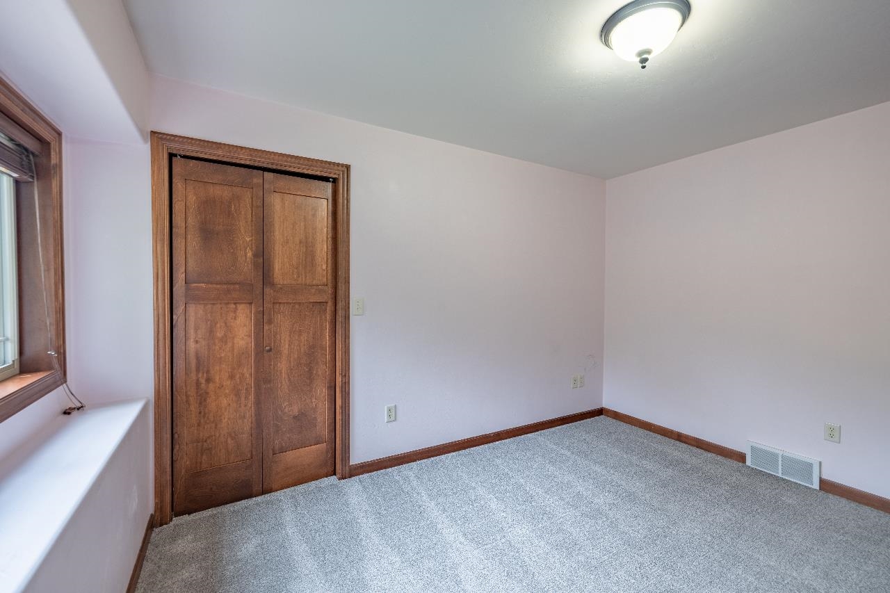 205 Aspen Grove Property Photo 40