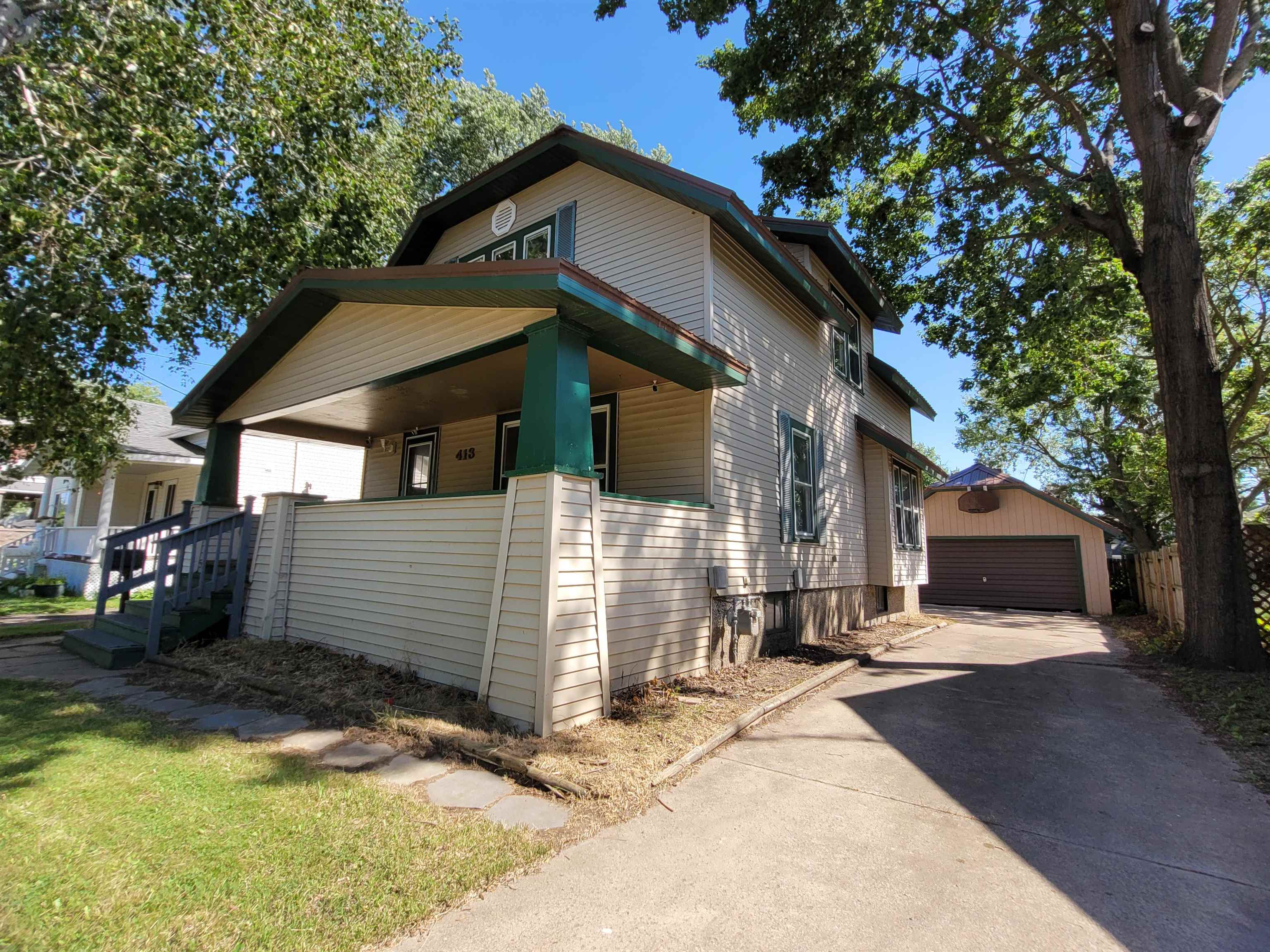 413 5th Avenue Property Photo 3