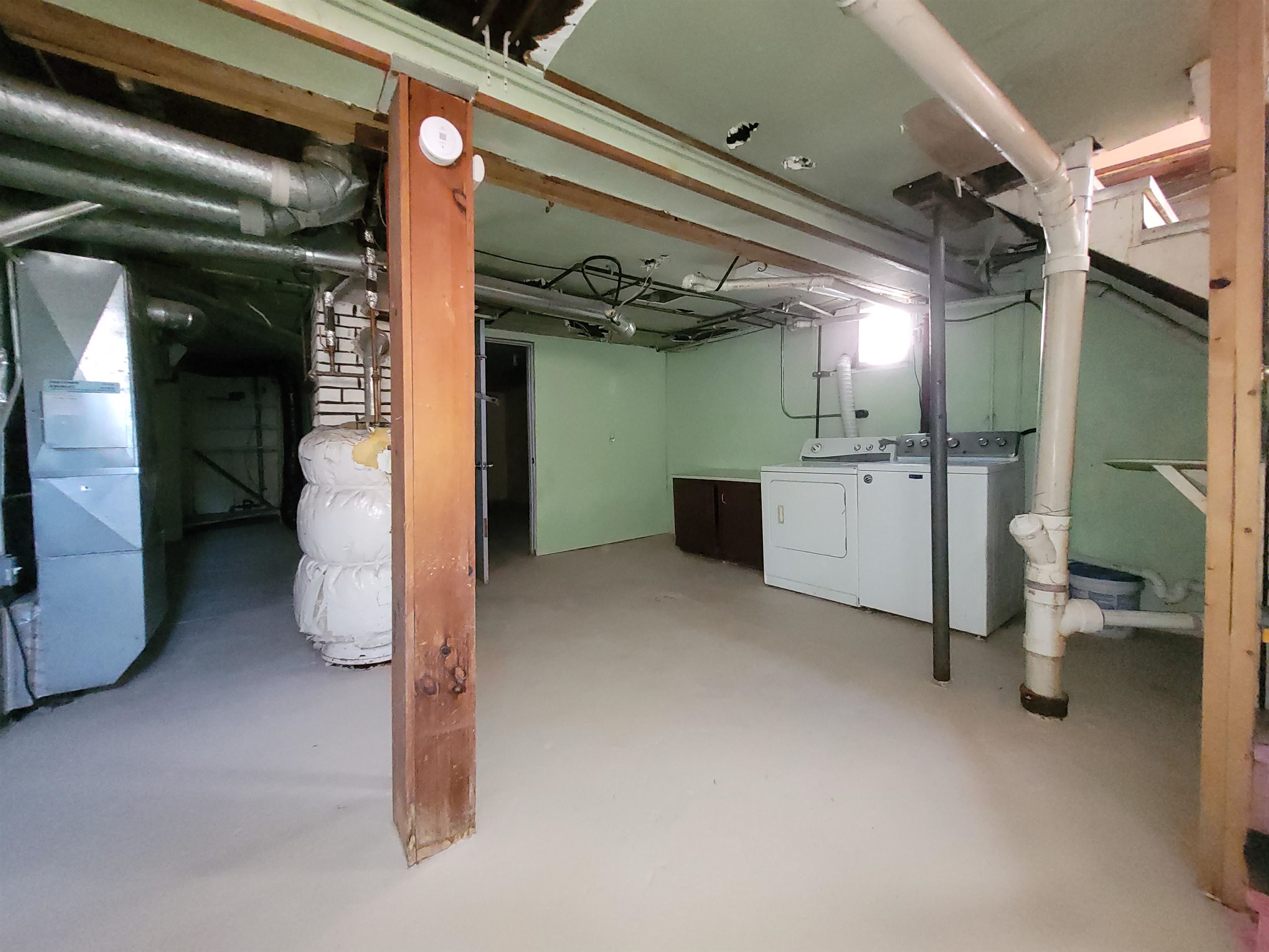 413 5th Avenue Property Photo 24
