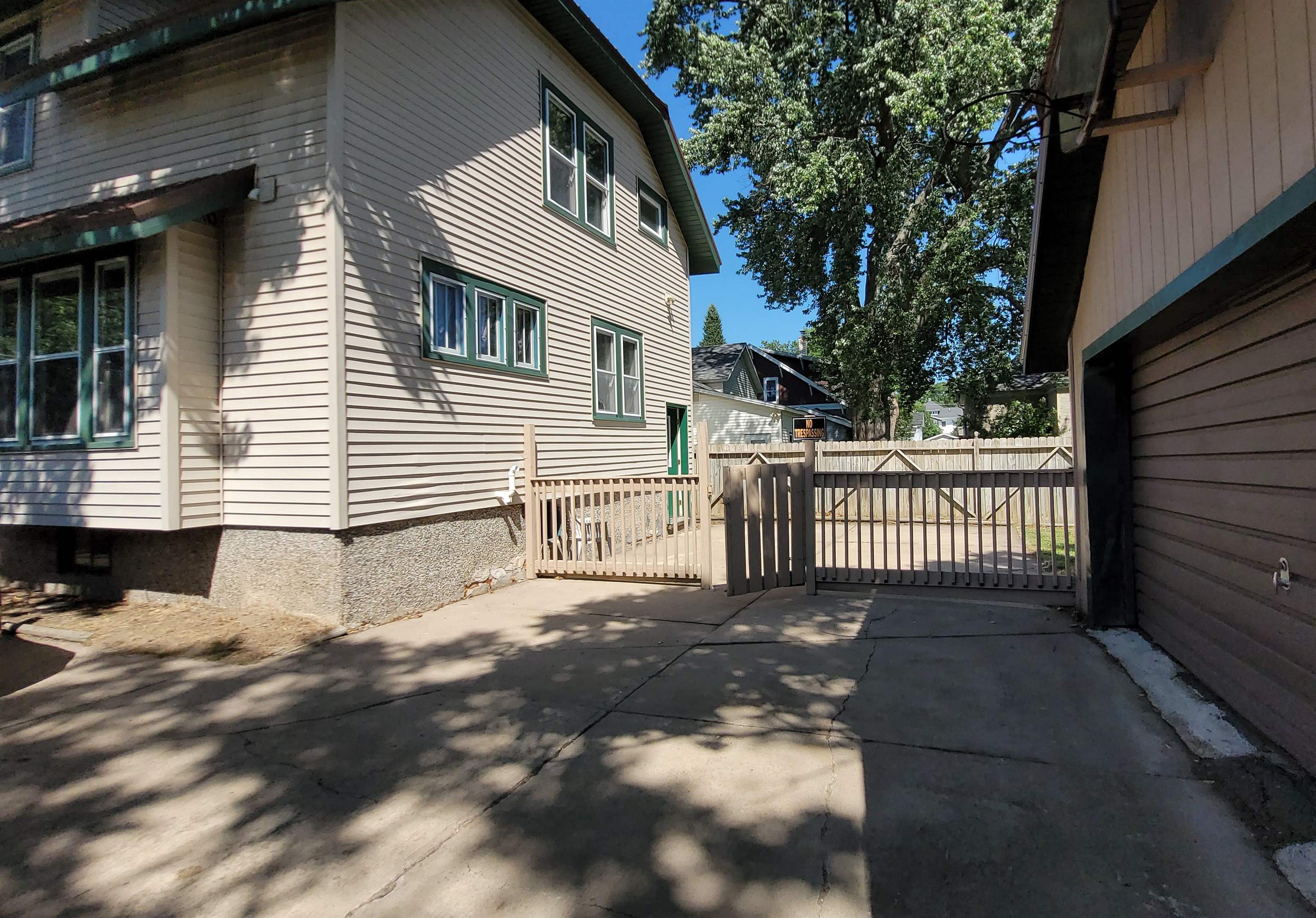 413 5th Avenue Property Photo 27