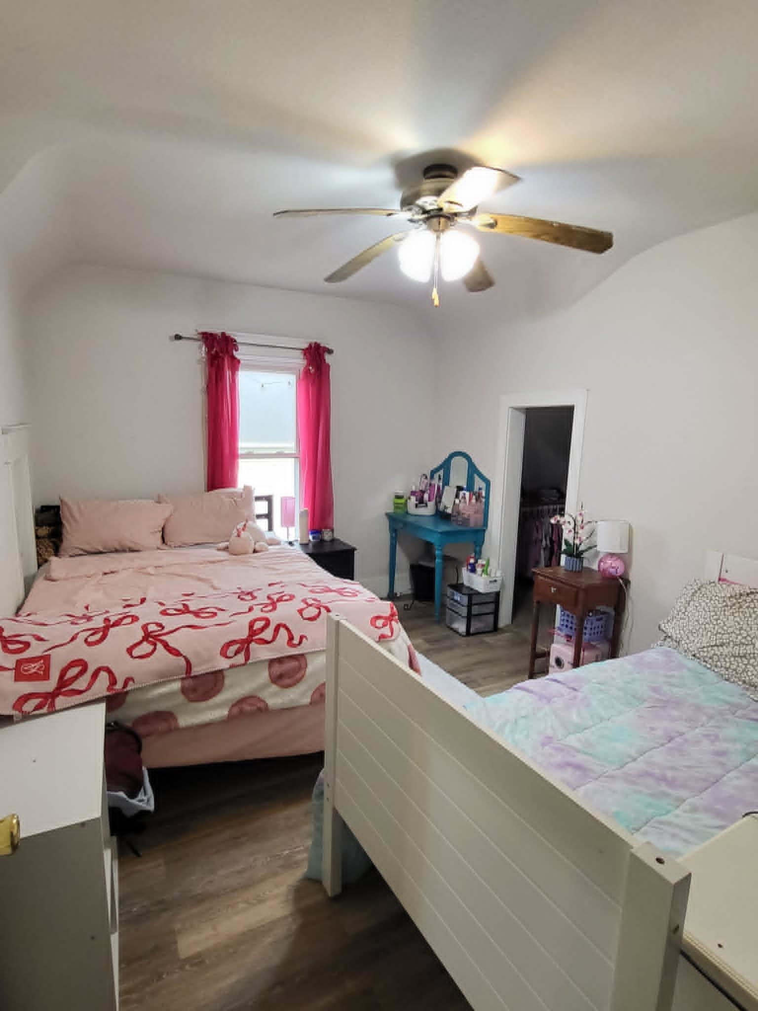 812 E Bridge Street Property Photo 20