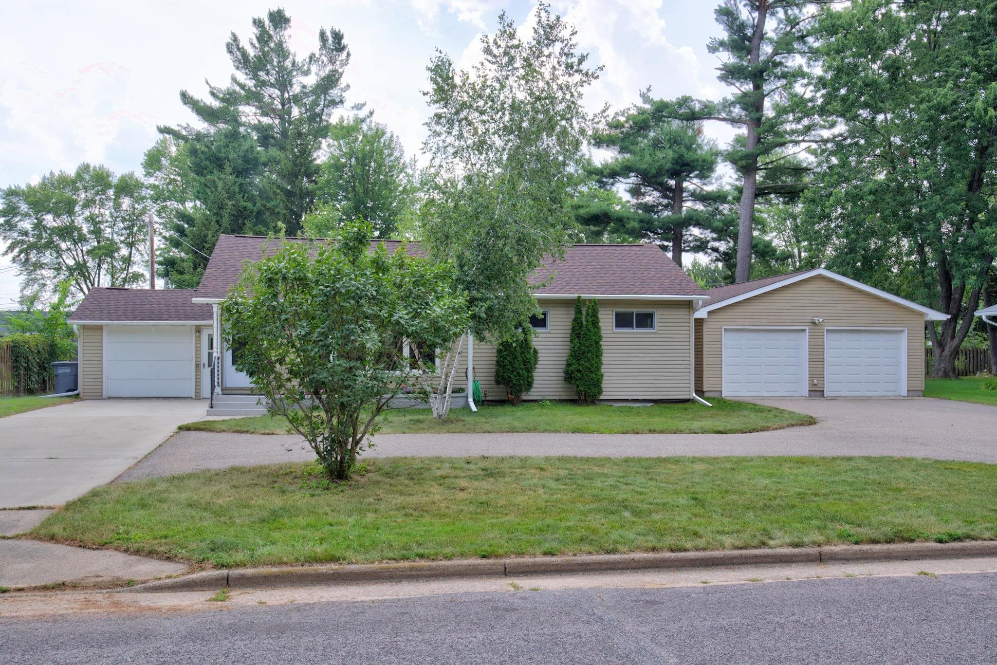 3540 2ND STREET SOUTH Property Photo 1