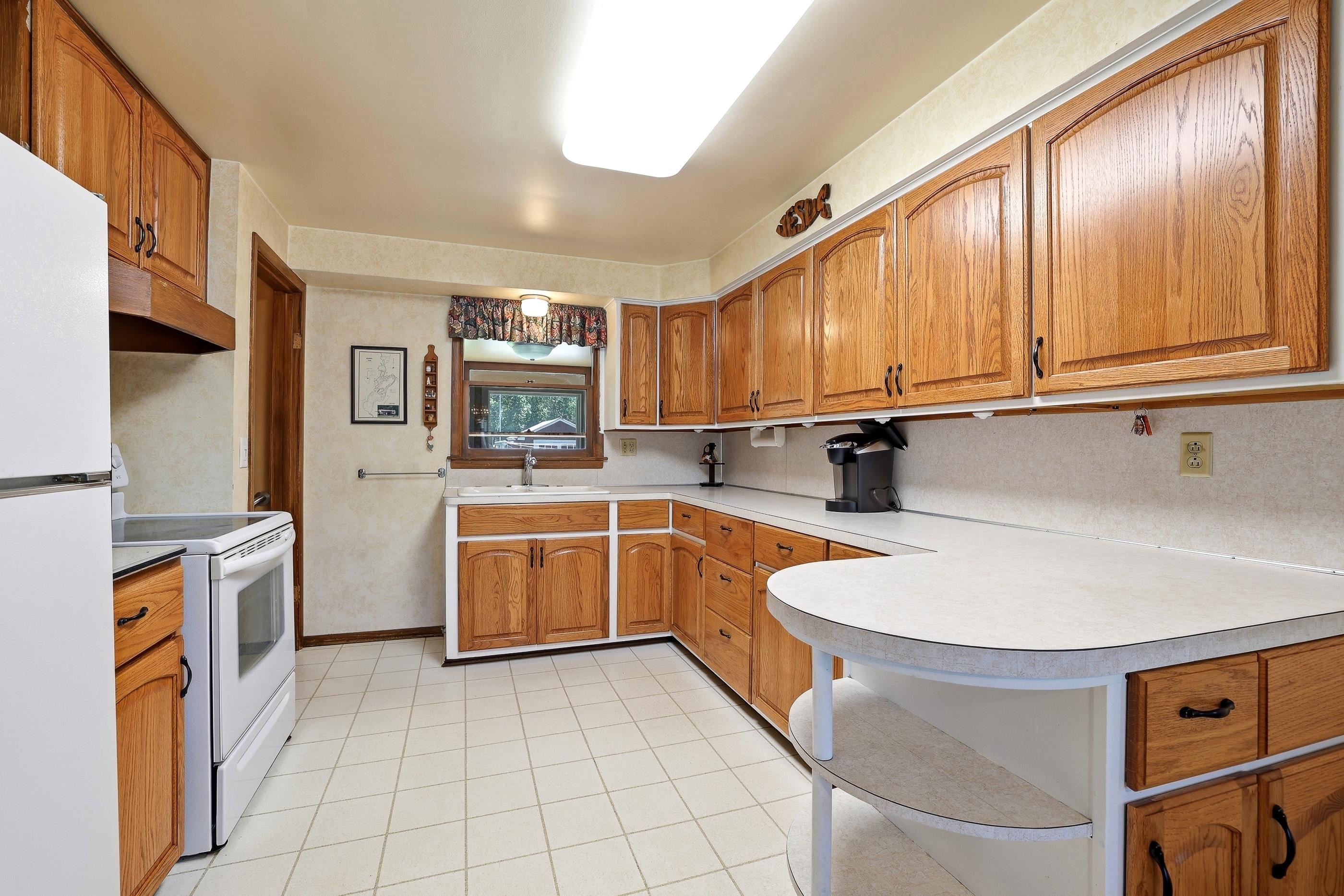 521 Mc Dill Avenue Property Photo 12