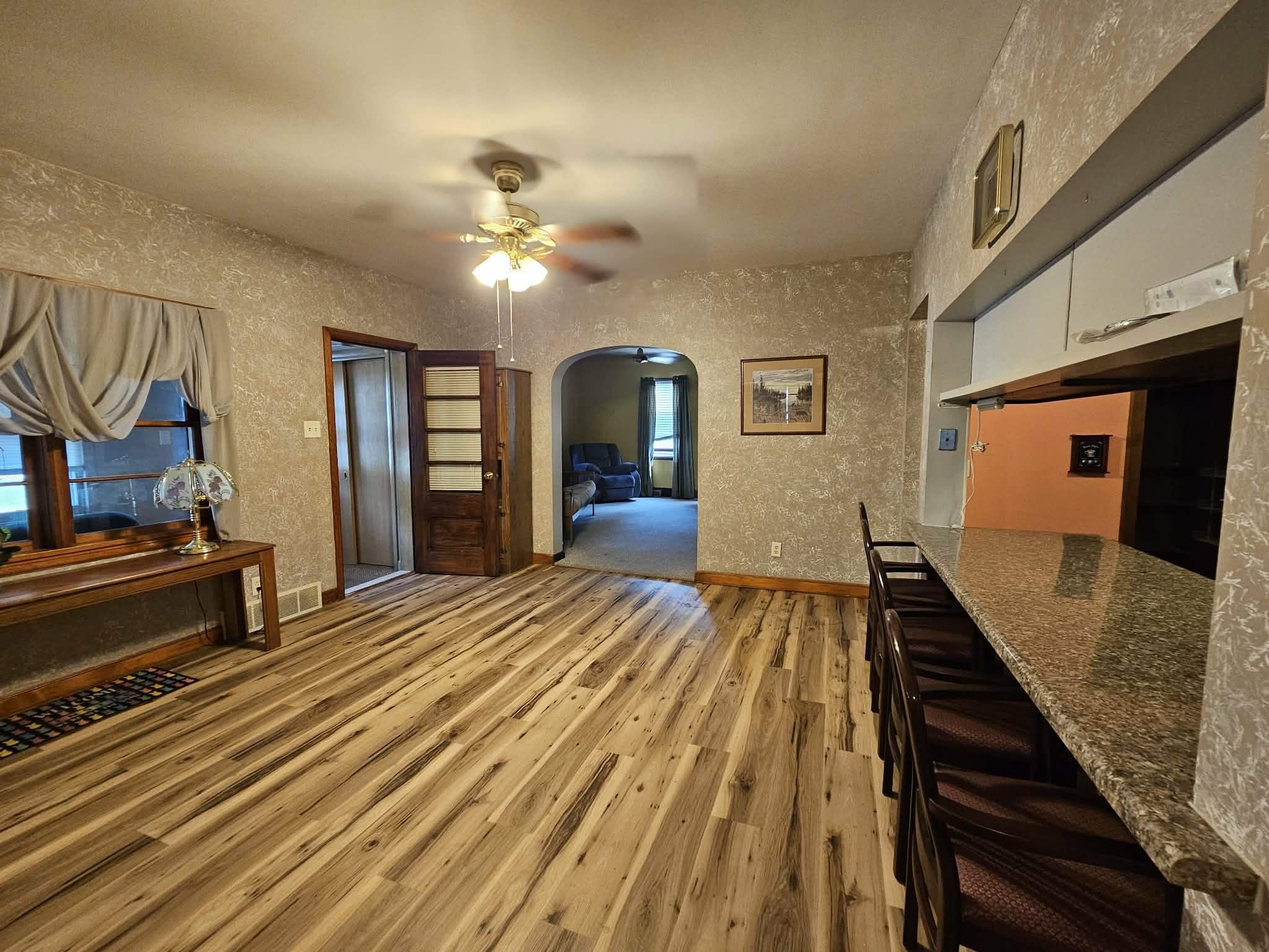 356 Bukolt Avenue Property Photo 7