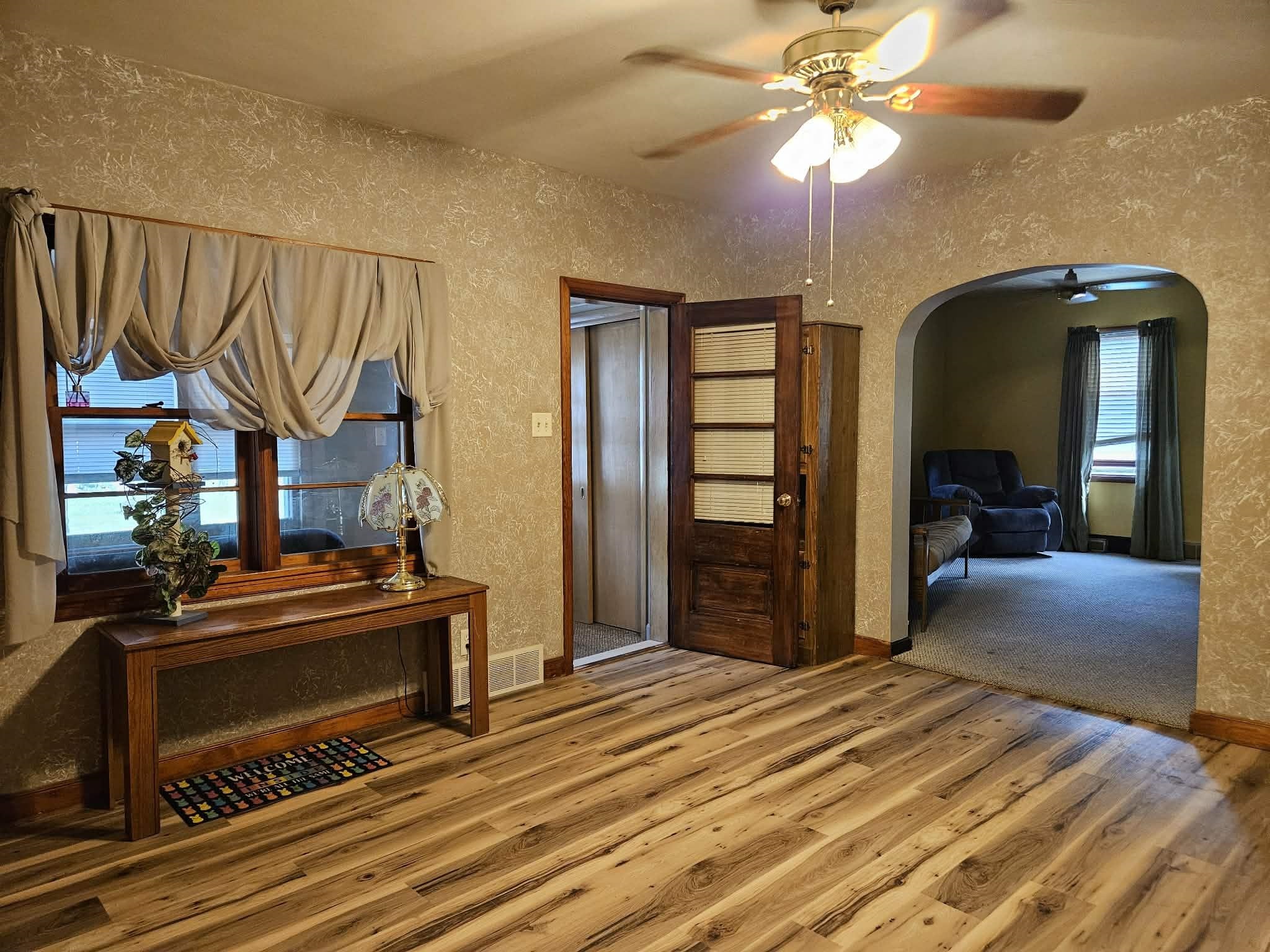356 Bukolt Avenue Property Photo 8