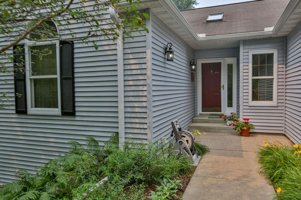 4508 Hilltop Road Property Photo 3