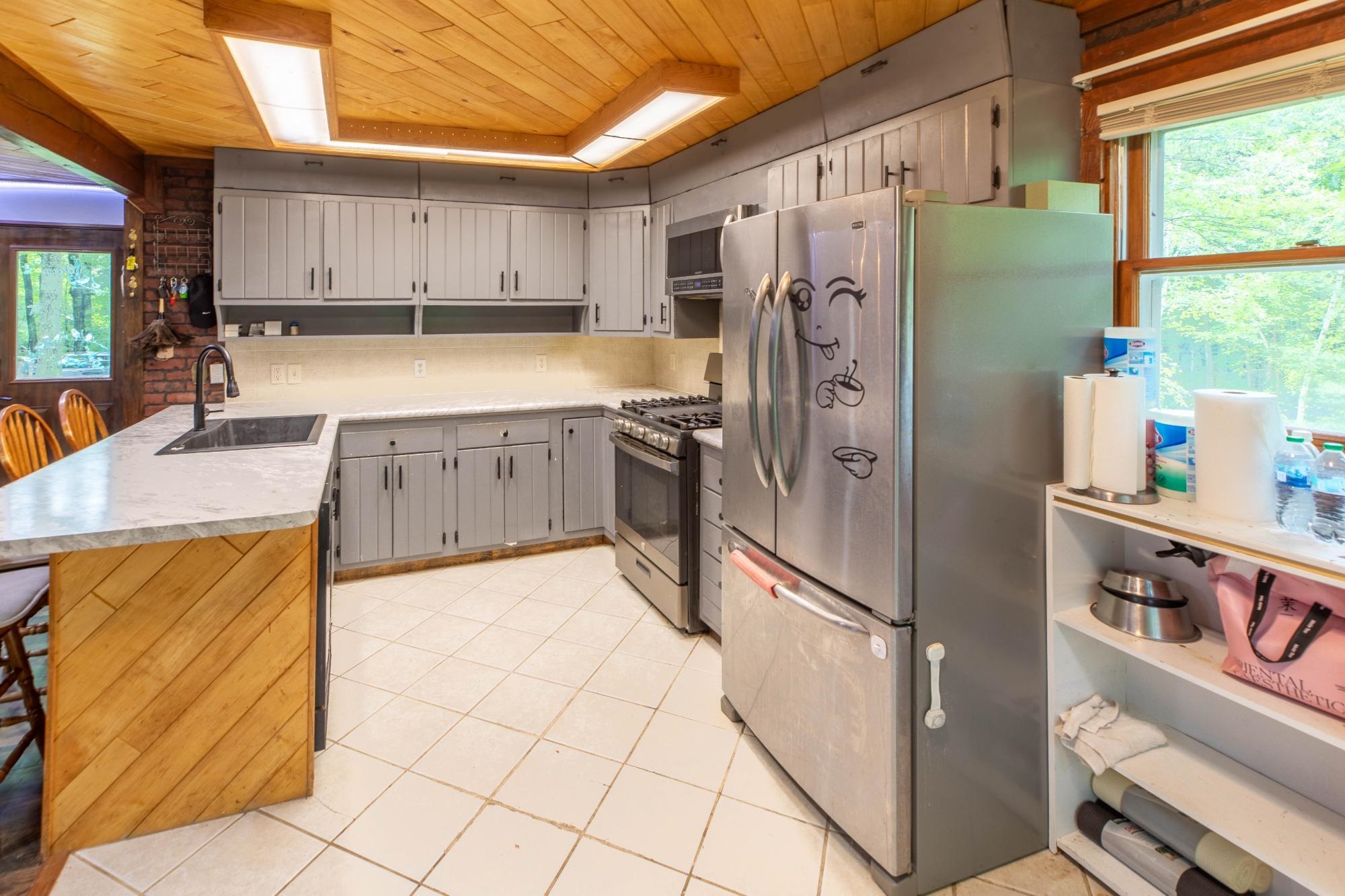 7236 Woodcrest Circle Property Photo 14