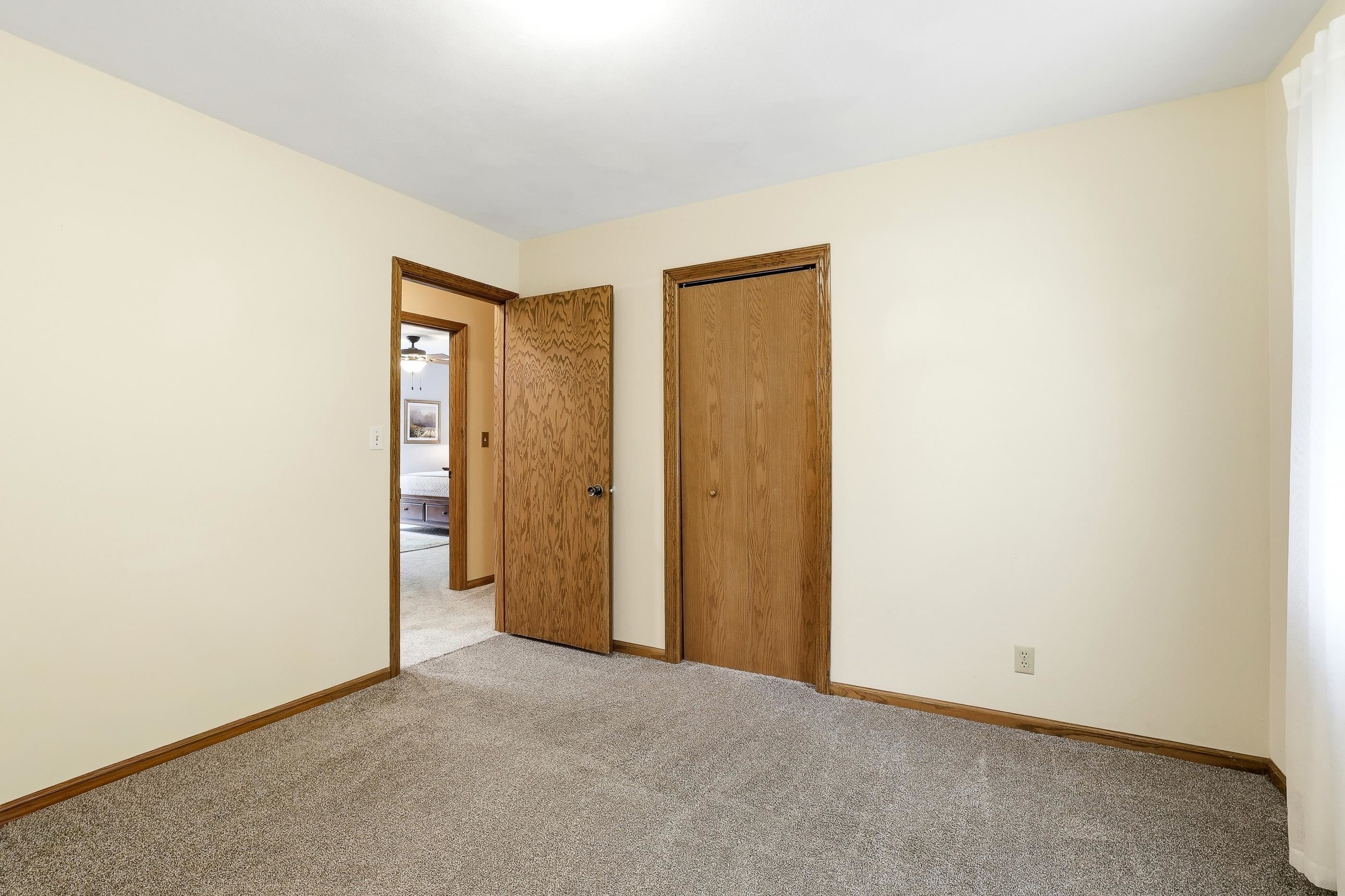 601 Leonard Street Property Photo 32