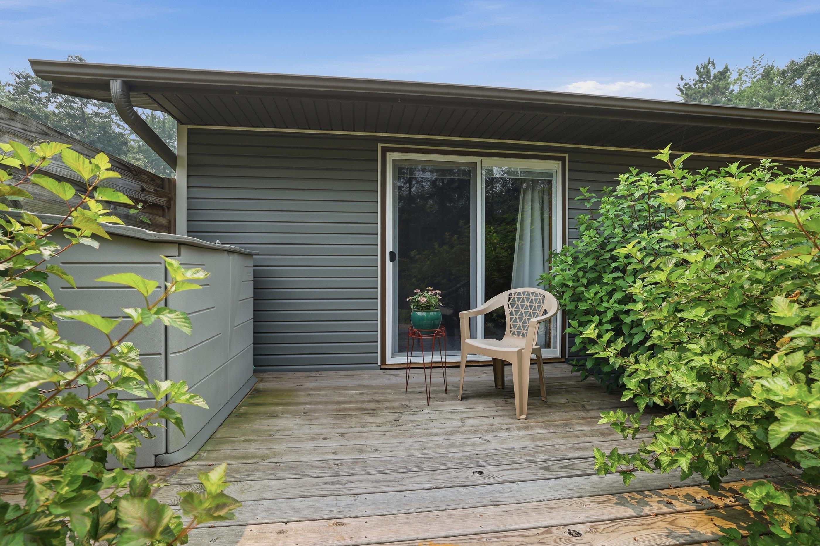 601 Leonard Street Property Photo 47