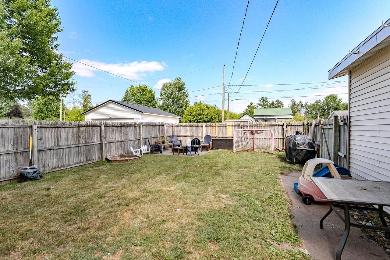 204 Maple Street Property Photo 33