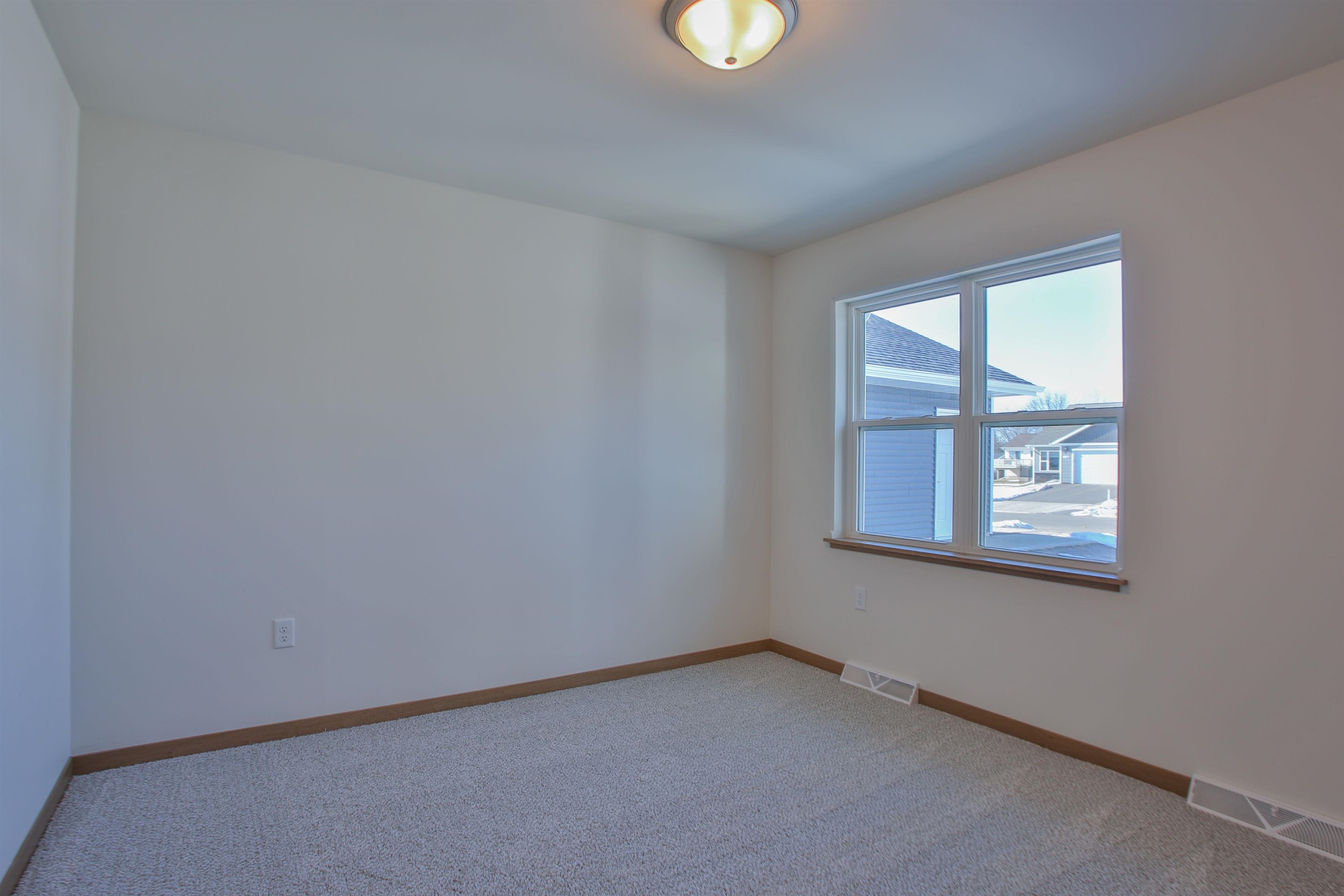 289 Cedar Haven Trail Property Photo 11