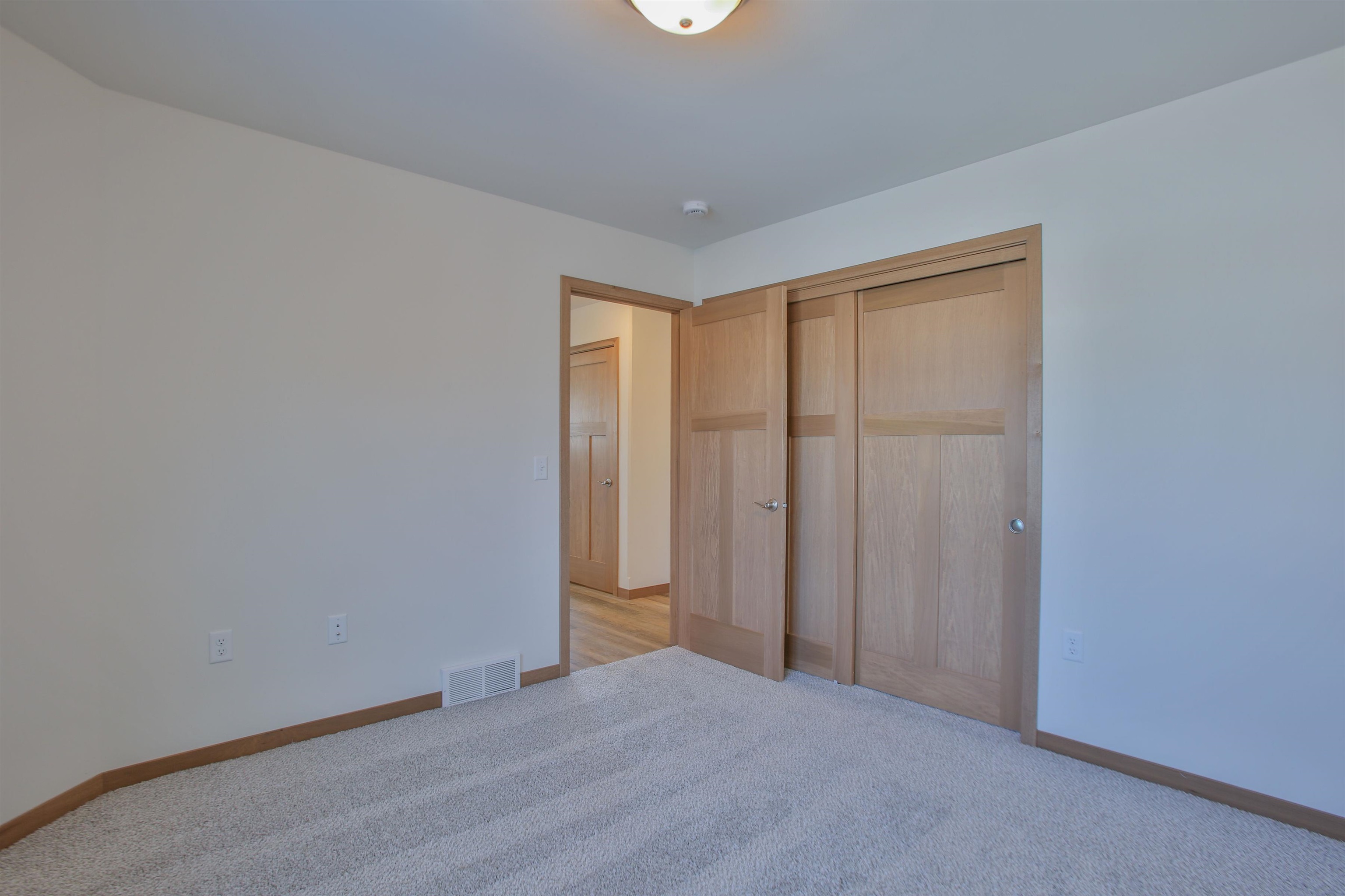 289 Cedar Haven Trail Property Photo 12