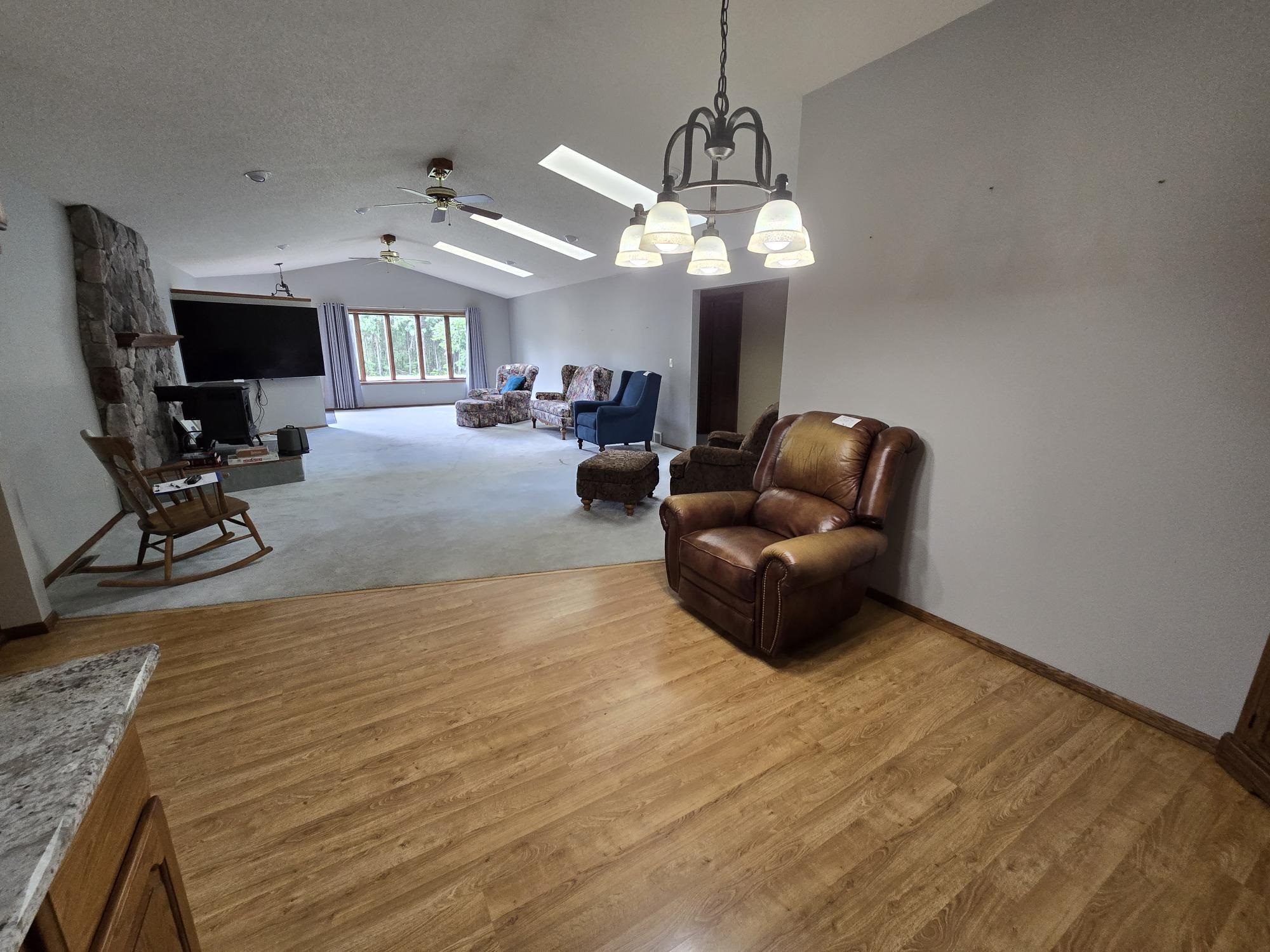 8040 White Pine Drive Property Photo 6