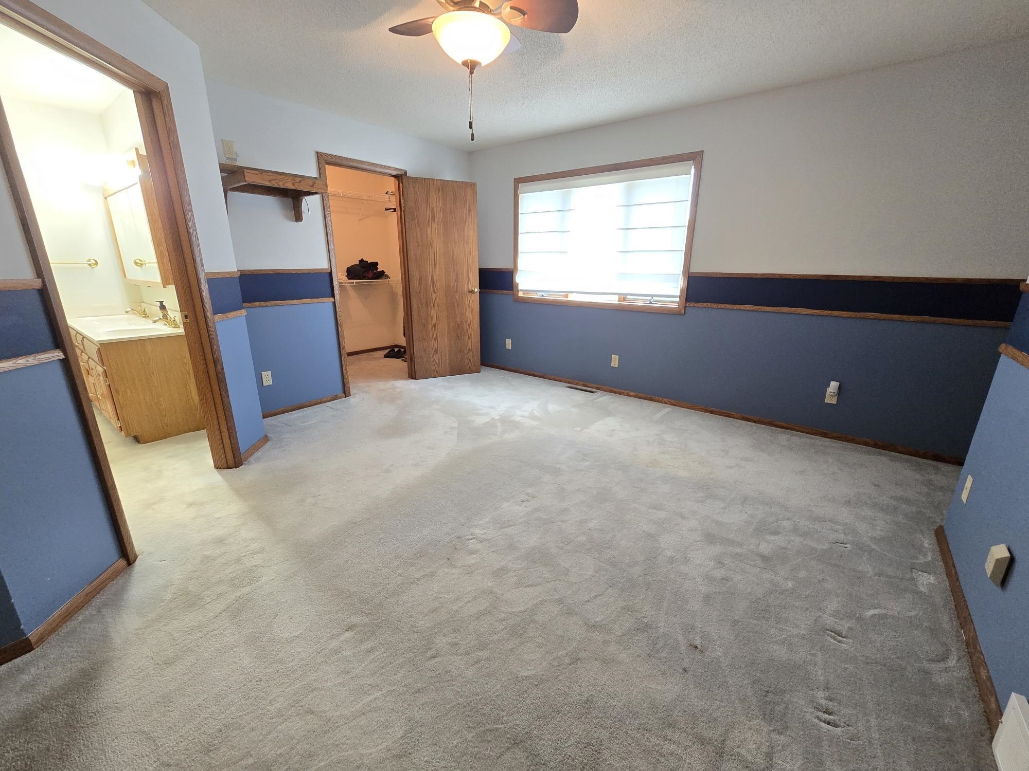 8040 White Pine Drive Property Photo 11