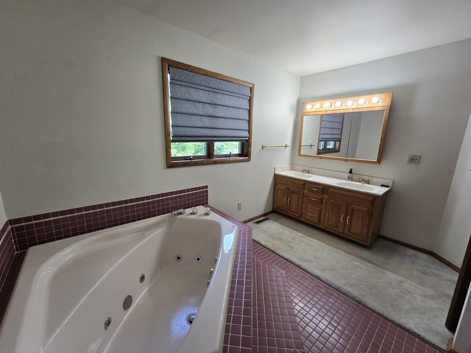 8040 White Pine Drive Property Photo 17