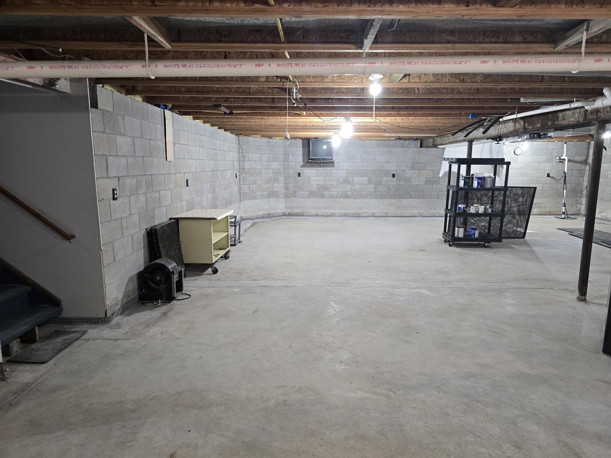 8040 White Pine Drive Property Photo 30