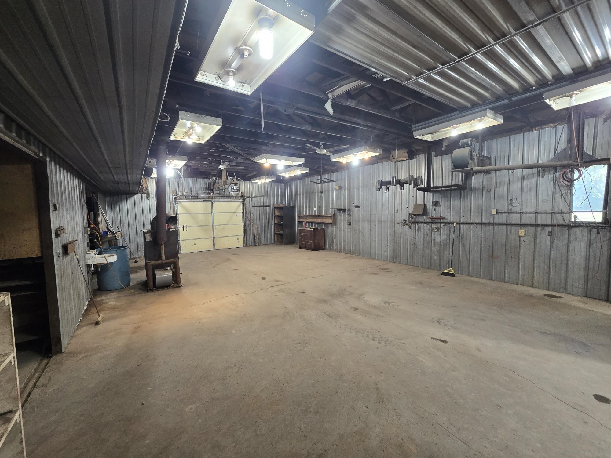 8040 White Pine Drive Property Photo 37
