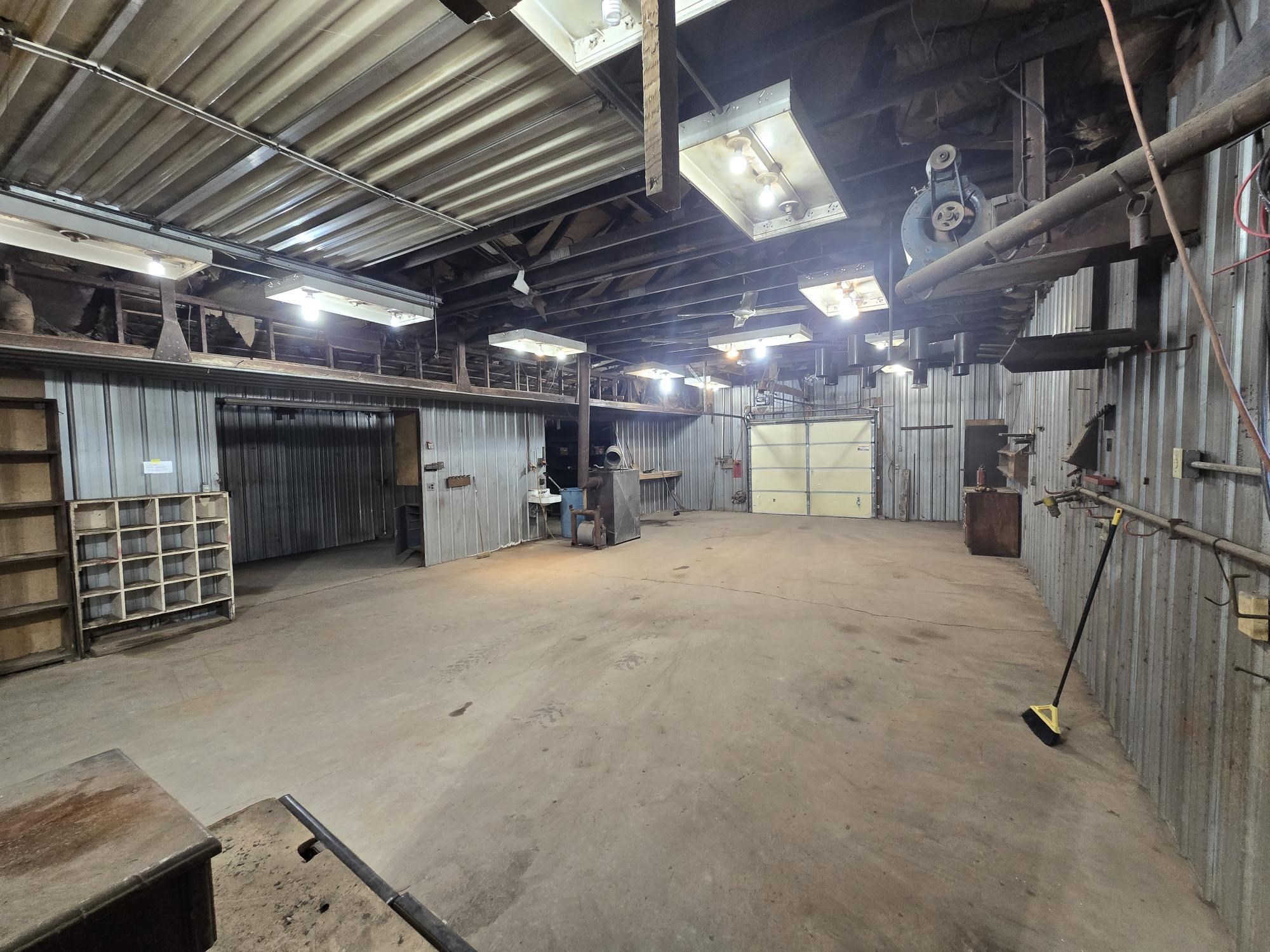 8040 White Pine Drive Property Photo 38